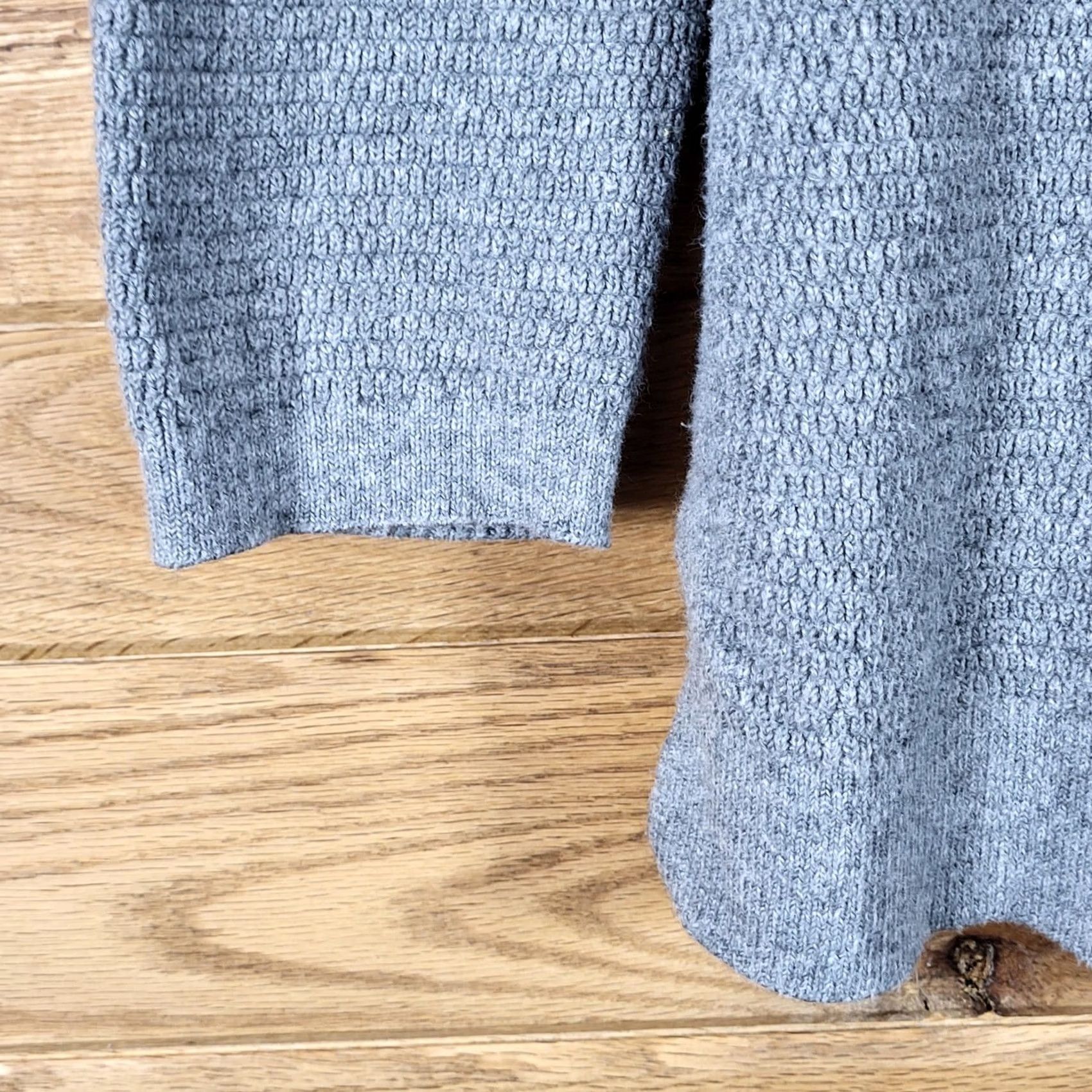 J. Jill J. Jill Sweater Women L V-Neck Textured Knit Long Sleeve Tunic Gray Size L / US 10 / IT 46 - 5 Thumbnail