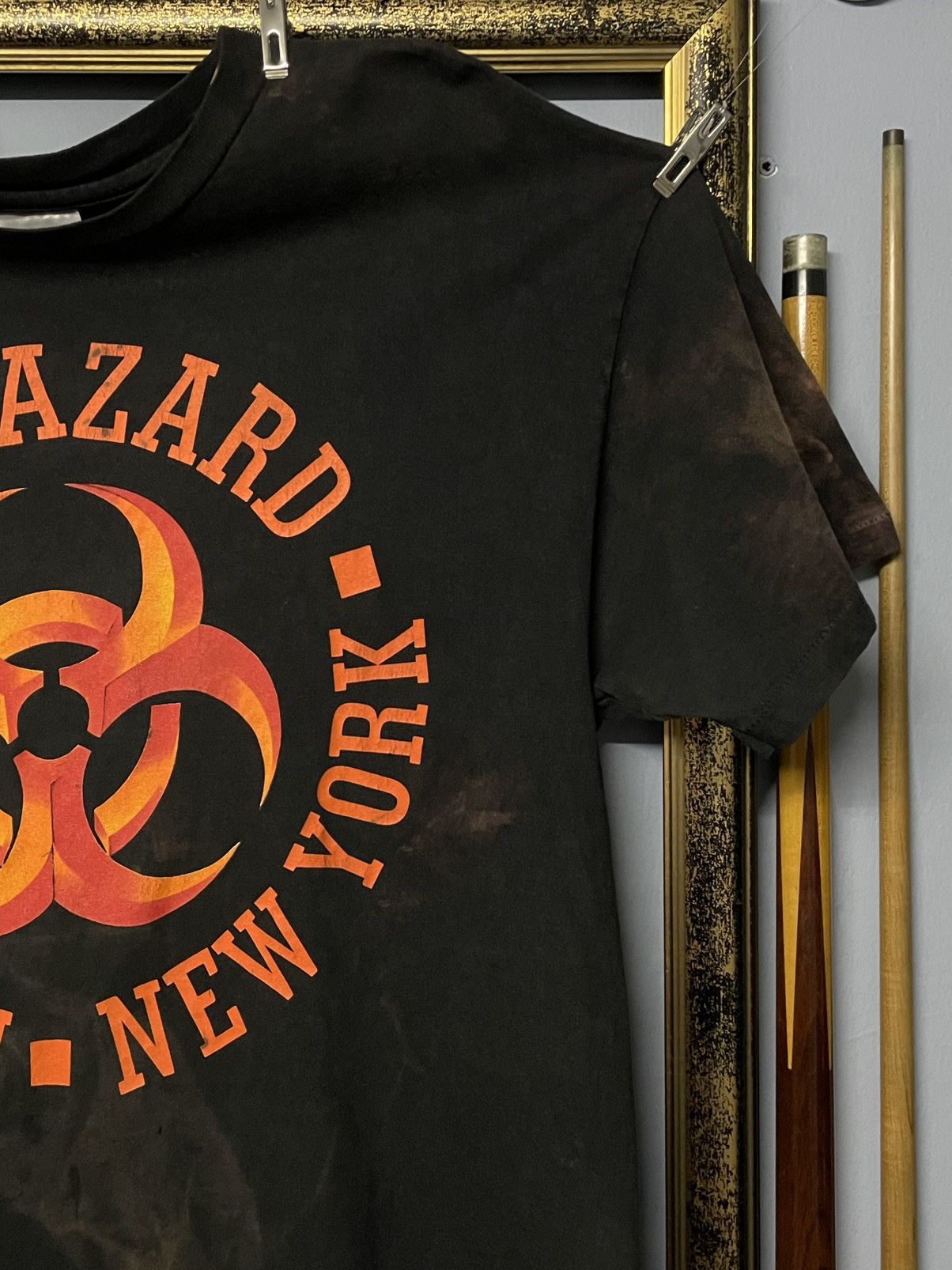 Vintage Vintage 90s Biohazard Og American Hardcore Sunfaded Tshirt Size US XL / EU 56 / 4 - 5 Thumbnail