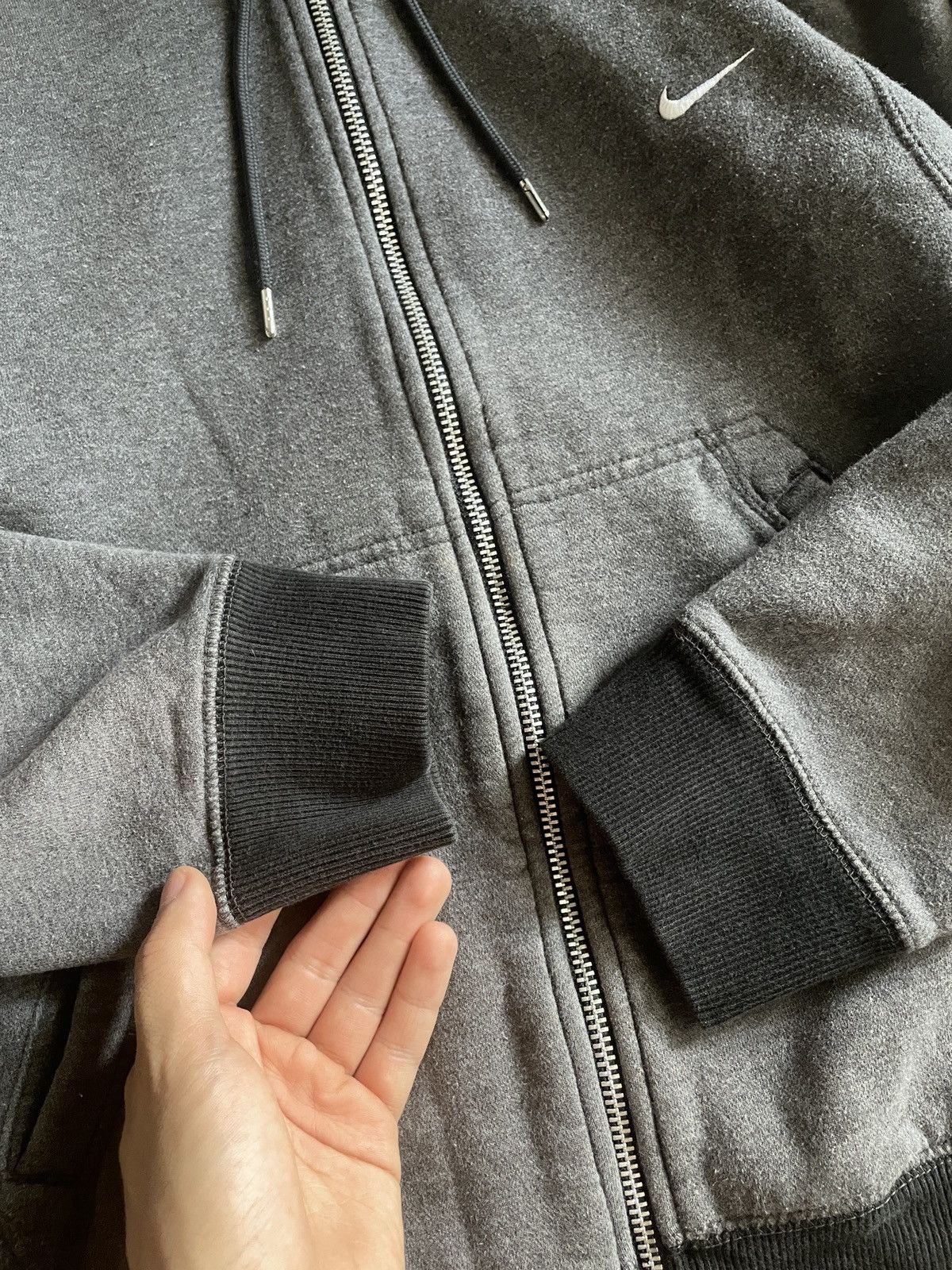 Nike × Vintage ⛩️ Vintage Nike Hoodie Small Logo Faded Basic Oversize Baggy Size US S / EU 44-46 / 1 - 5 Thumbnail