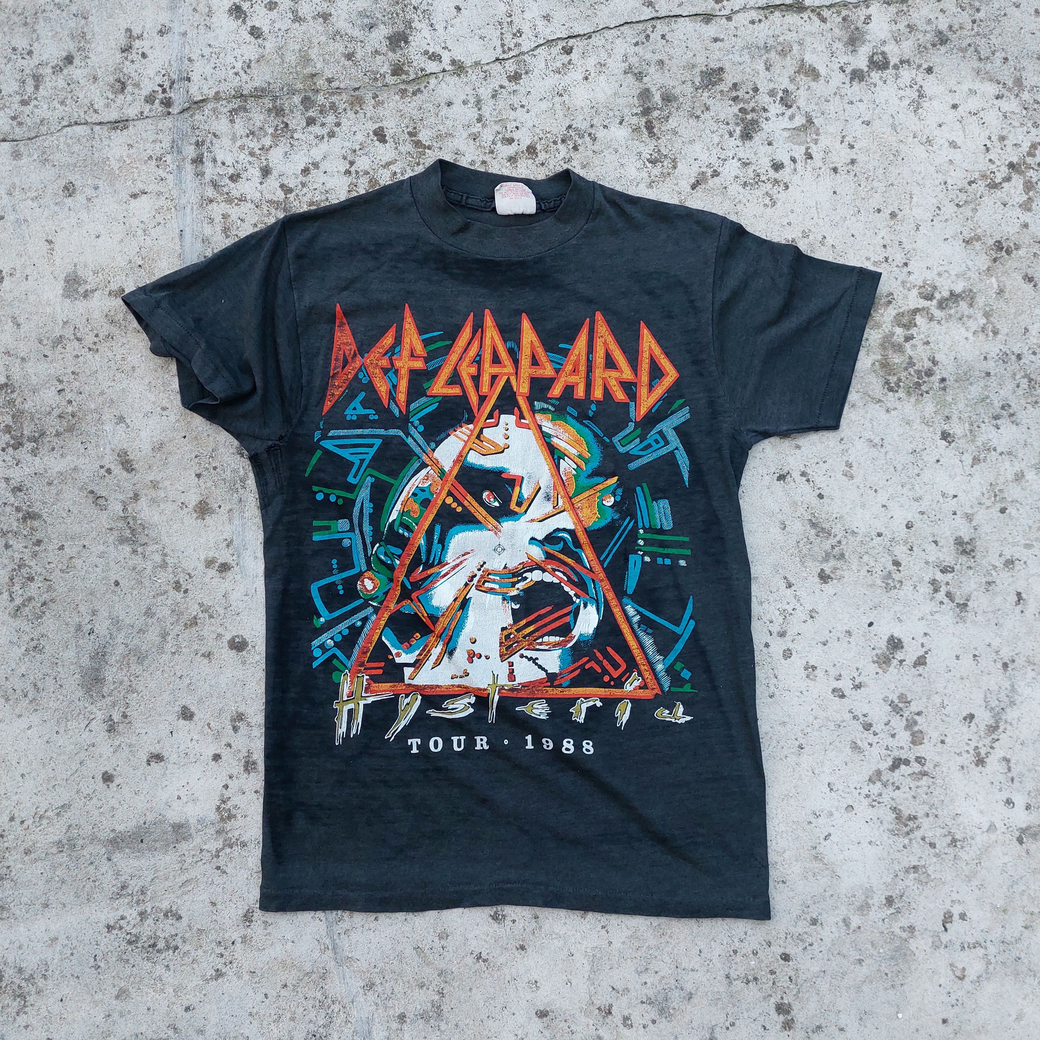 Band Tees × Def Leppard × Vintage def lepard 1988 hysteria tour vintage tshirt Size US M / EU 48-50 / 2 - 1 Thumbnail