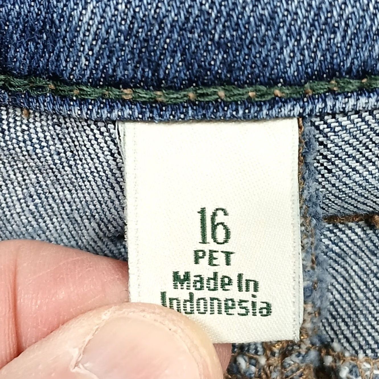 Vintage L.L. Bean 1912 Favorite Fit Straight Jeans Women's 16P Petite Blue EUC Size 38" / US 16 / IT 52 - 5 Thumbnail