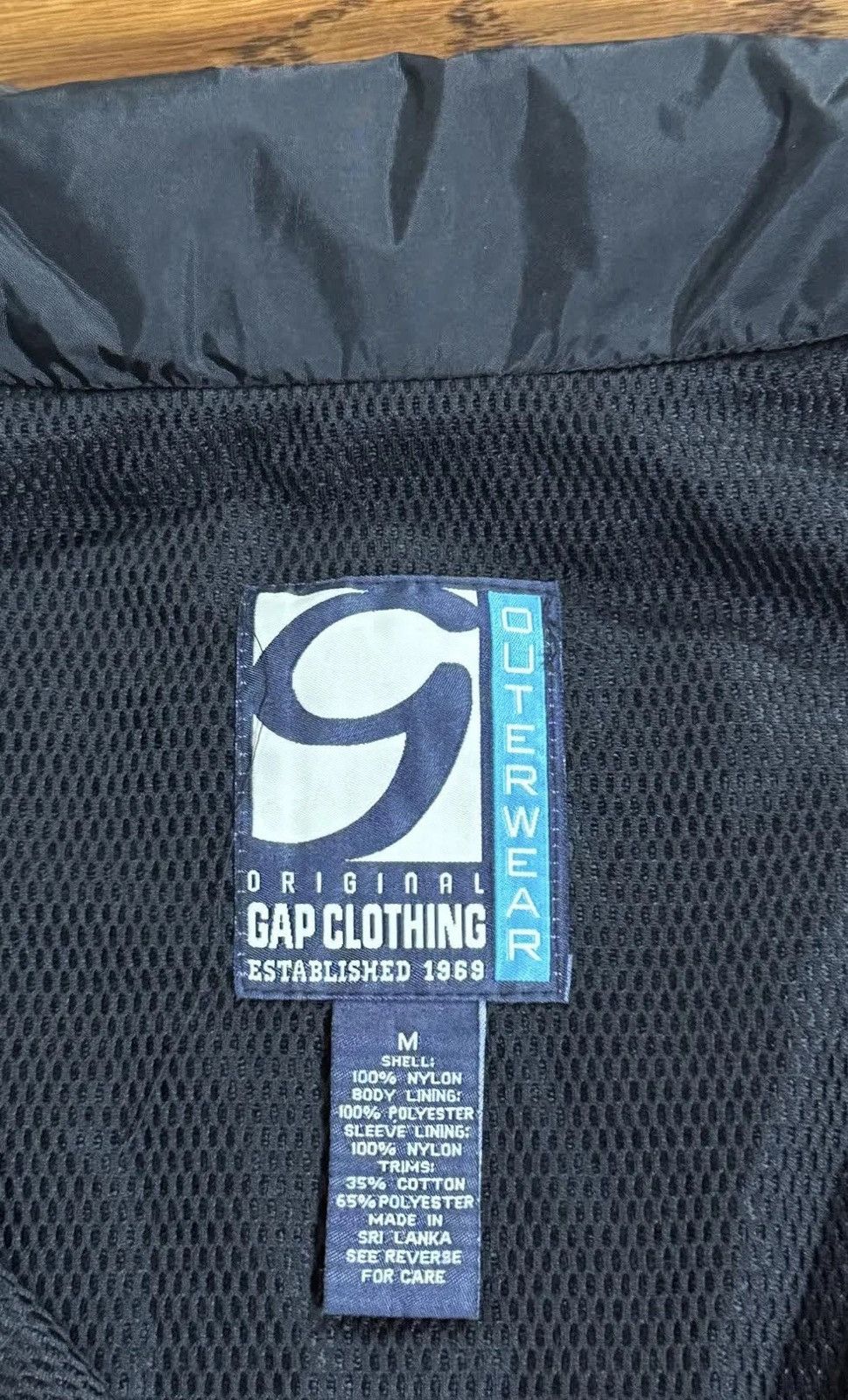 Gap Vintage Gap Outerwear Red / Black / 3M Jacket (Size M) Size US M / EU 48-50 / 2 - 2 Thumbnail