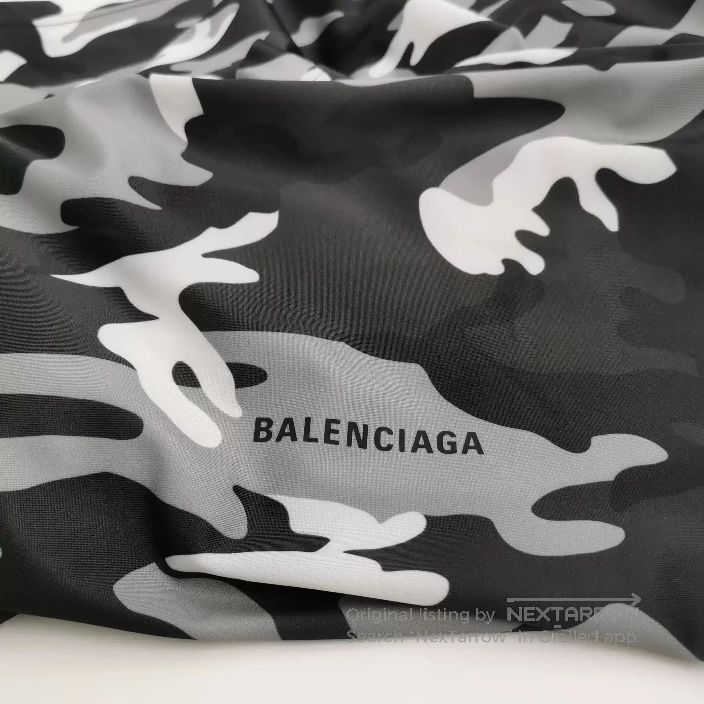 Balenciaga balenciaga camouflage print short sleeve t-shirt. Size US XS / EU 42 / 0 - 3 Thumbnail