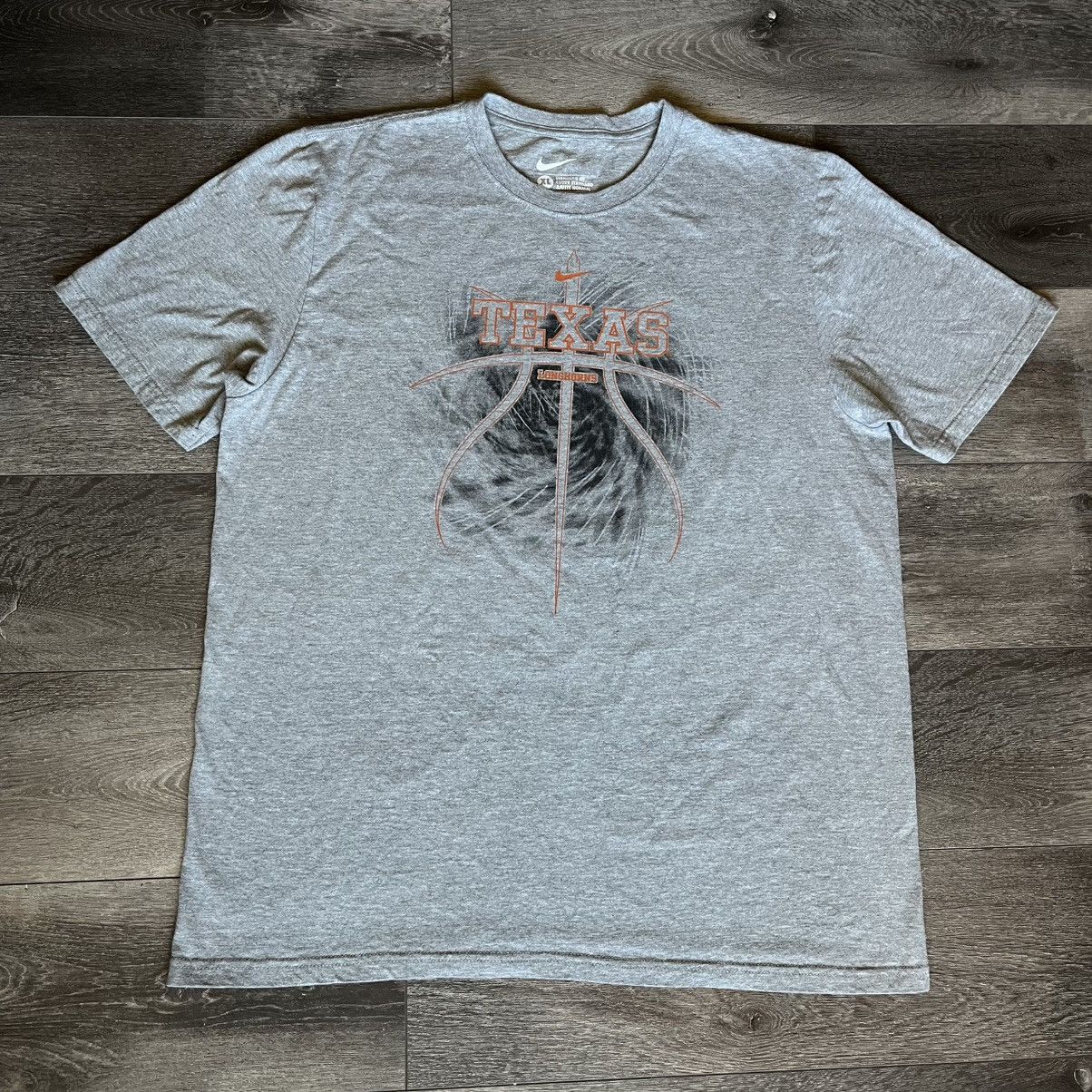 Nike × Vintage Vintage 2000s Nike Texas Longhorns Basketball Swoosh T Shirt Size US XL / EU 56 / 4 - 2 Thumbnail
