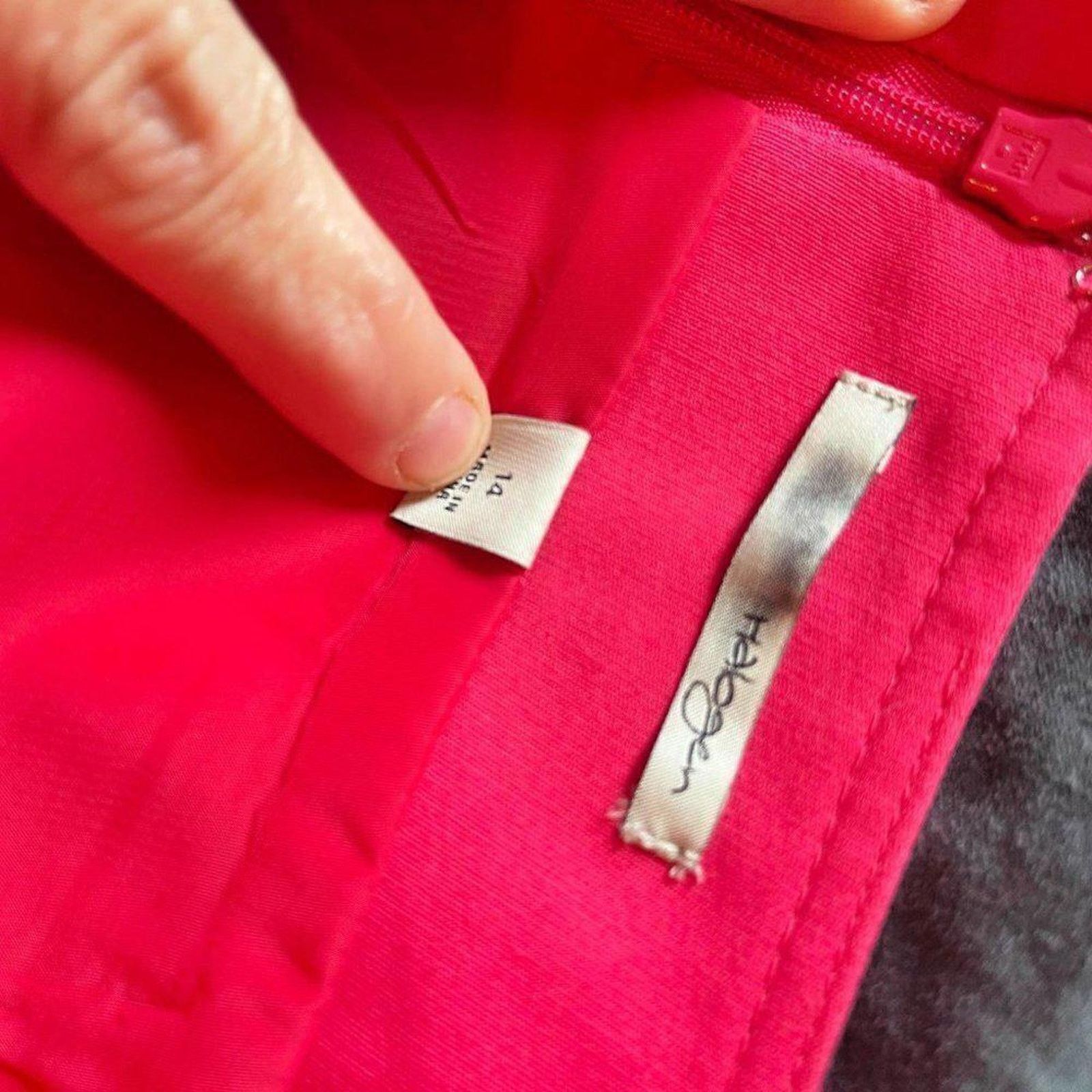 Designer Bright Pink Pencil Skirt by Metaphor Size 36" / US 14 / IT 50 - 3 Thumbnail