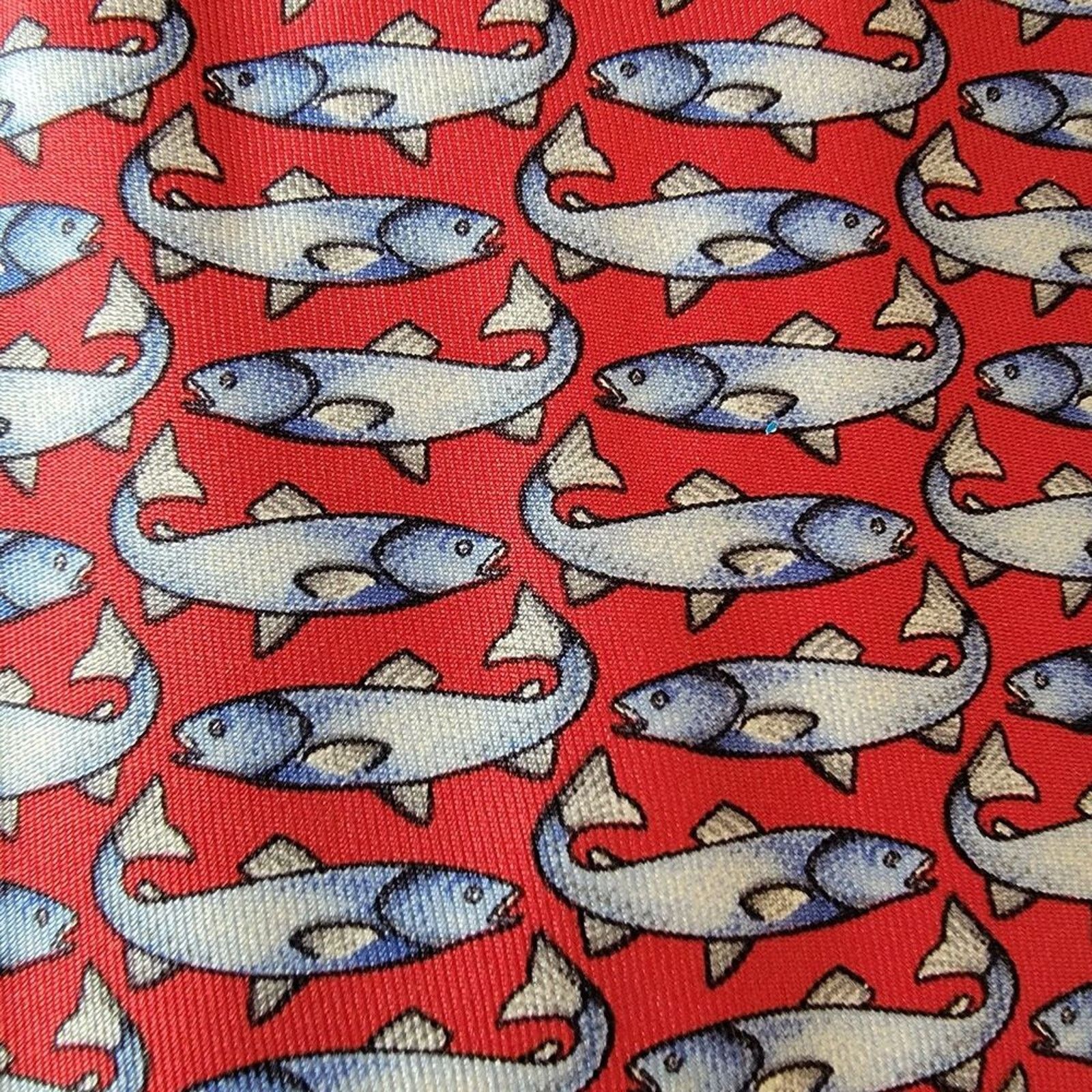 Other Beaufort Tie Rack Tie Red w/ Fishes - 100% Silk Size ONE SIZE - 1 Thumbnail