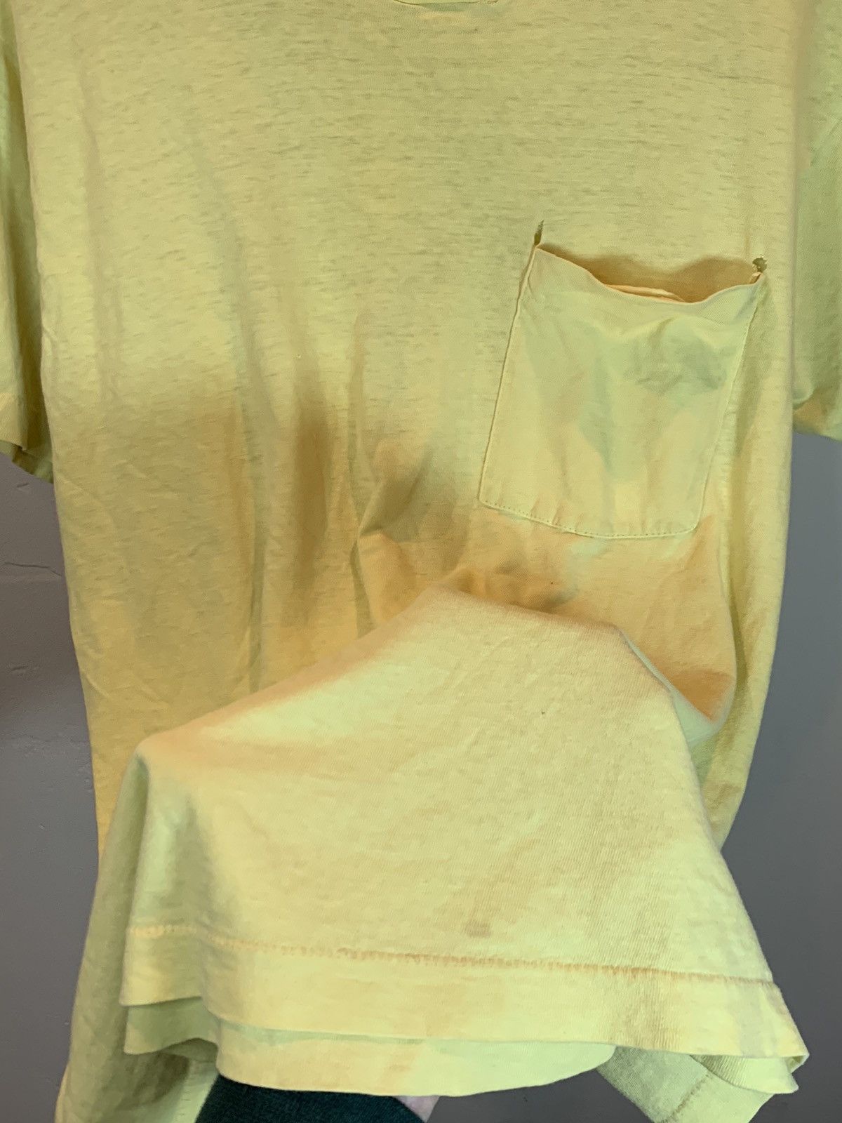 Vintage *RARE* Vintage 1970’s Faded Single Stitch Pocket T-Shirt - M Size US M / EU 48-50 / 2 - 4 Thumbnail