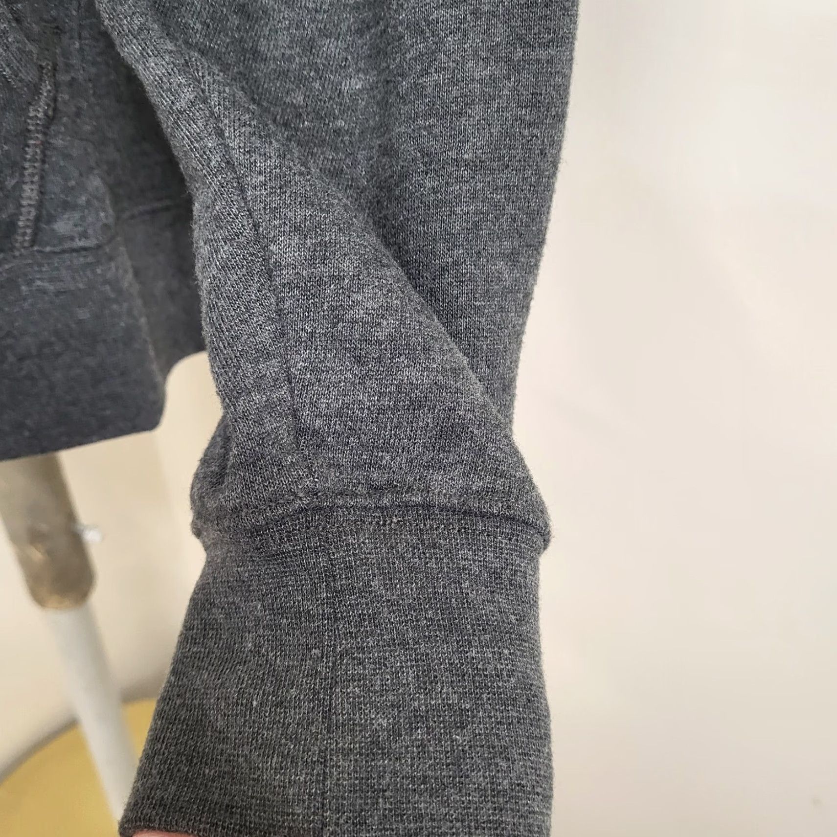 The North Face The North Face Hoodie Women Regular Size L Outdoor Hiking Pink Gray Casual Hooded Pockets Logo Embroidered Size L / US 10 / IT 46 - 7 Thumbnail