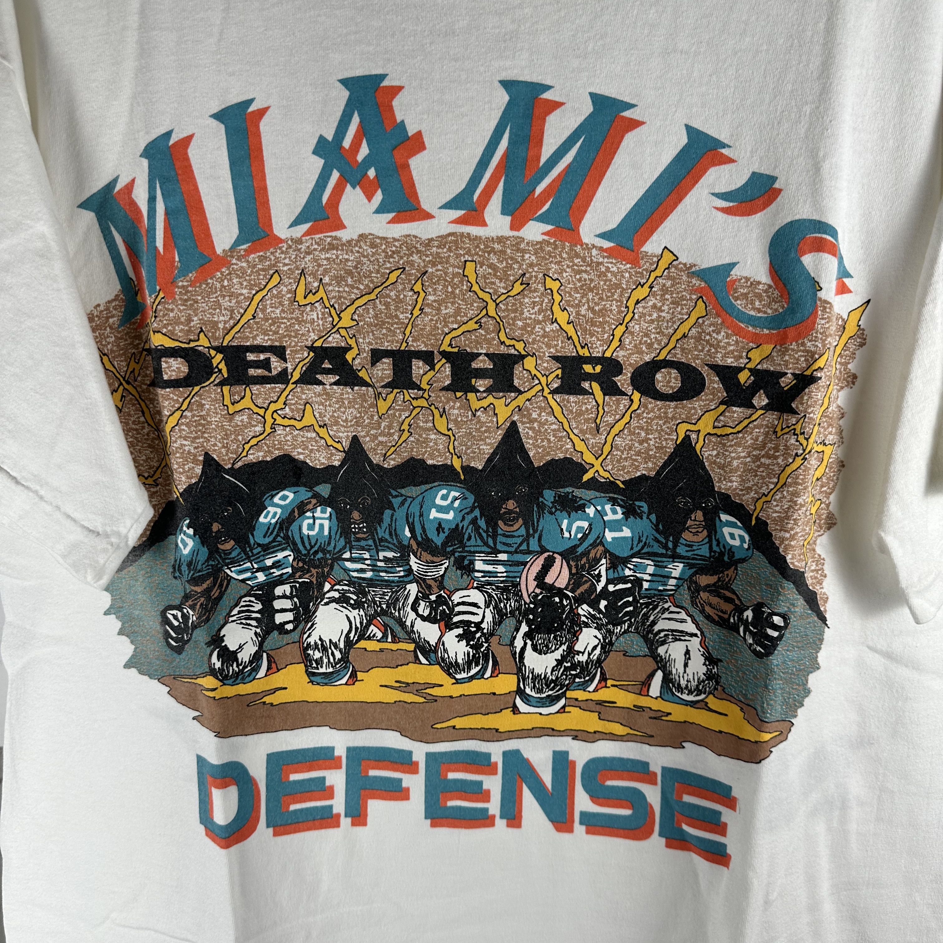 Vintage ​90s Miami Dolphins Defence Death Row It's Time NFL Tee Size US XL / EU 56 / 4 - 2 Thumbnail