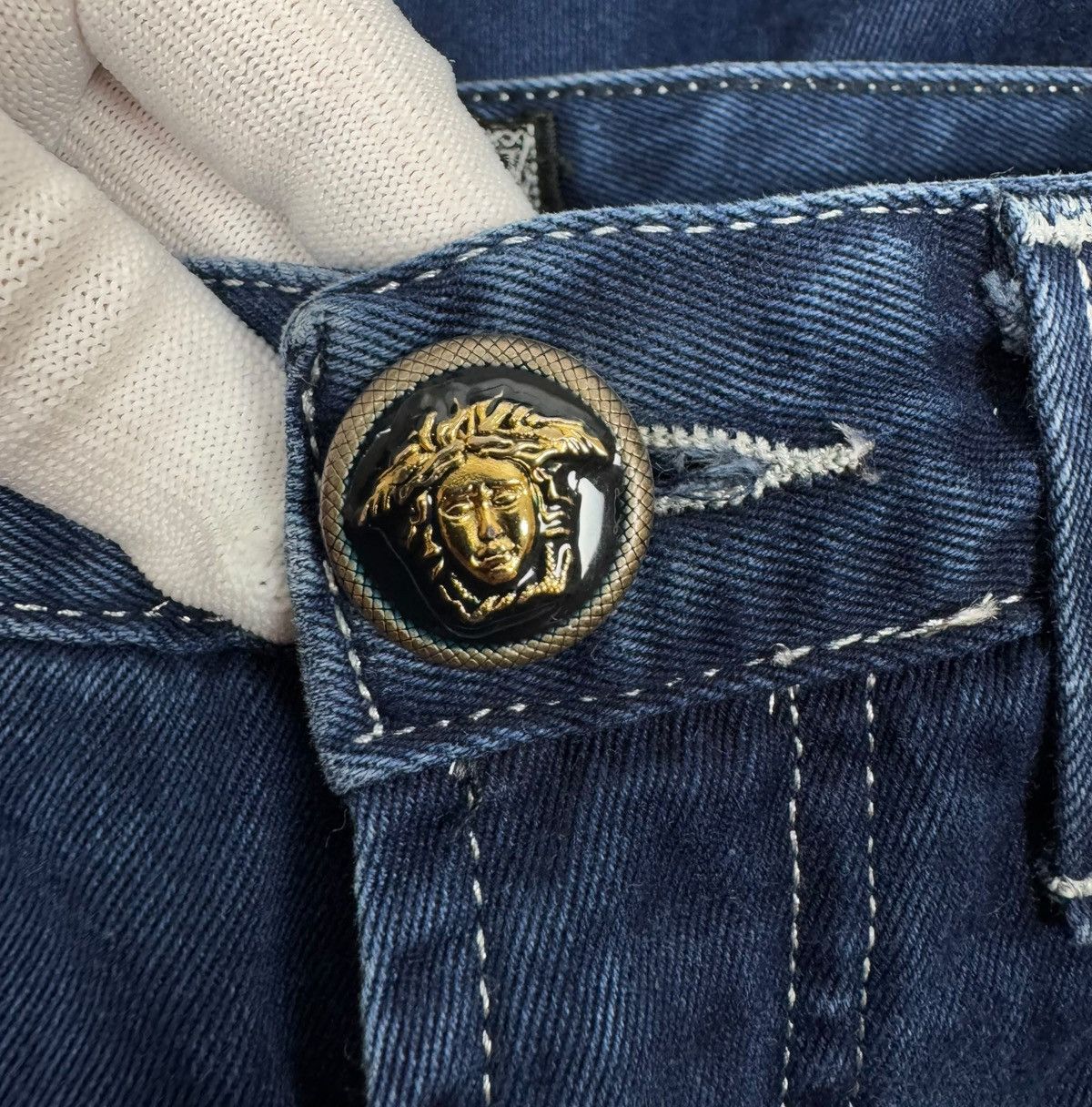 Versace Jeans Couture Versace Jeans Couture Vintage Blue Jeans size 30 Size 30" / US 8 / IT 44 - 16 Thumbnail