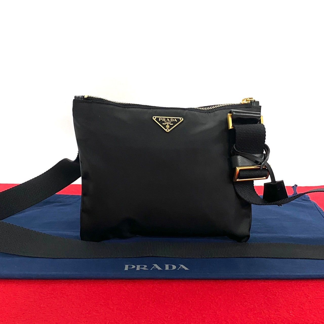 Prada Prada Shoulder Bag Black Leather Size ONE SIZE - 1 Thumbnail
