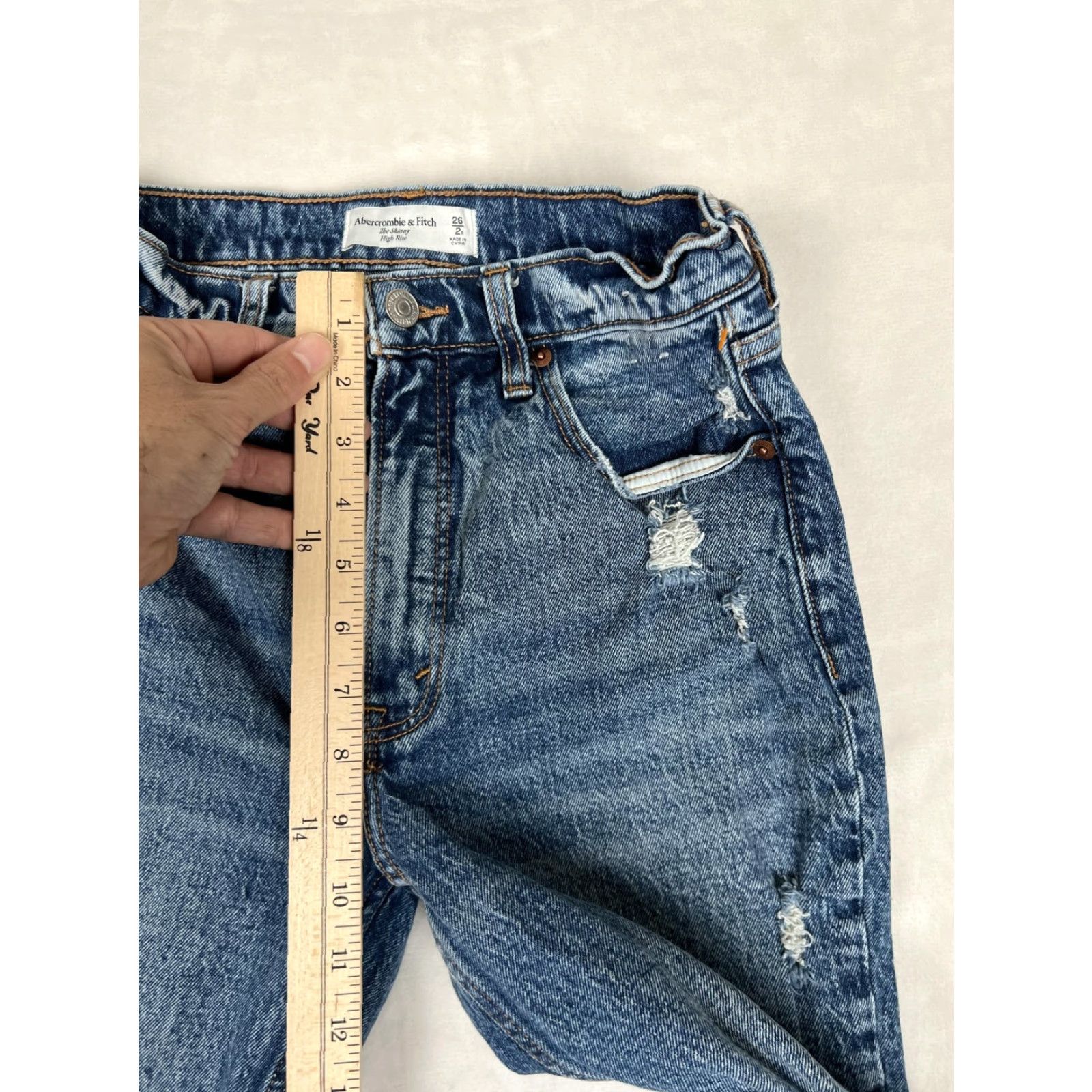 Abercrombie & Fitch Abercrombie & Fitch Jeans Womens 2 26 Blue High Rise The Skinny Distressed Denim Size 26" / US 2 / IT 38 - 4 Thumbnail