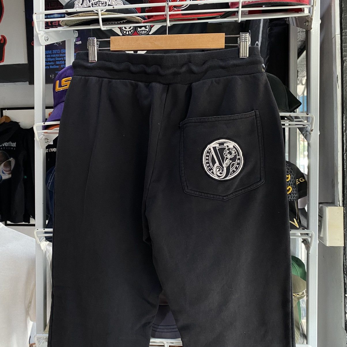 Versace × Versace Jeans Couture Versace Jeans Big Logo Embroidered Sweatpants Size US 32 / EU 48 - 3 Thumbnail