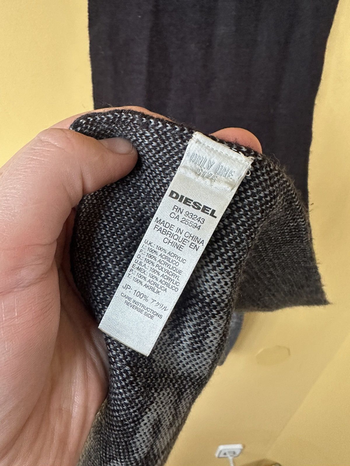 Diesel Vintage Diesel Scarf Muffler Punk Wool Cashmere Scarves Size ONE SIZE - 4 Thumbnail