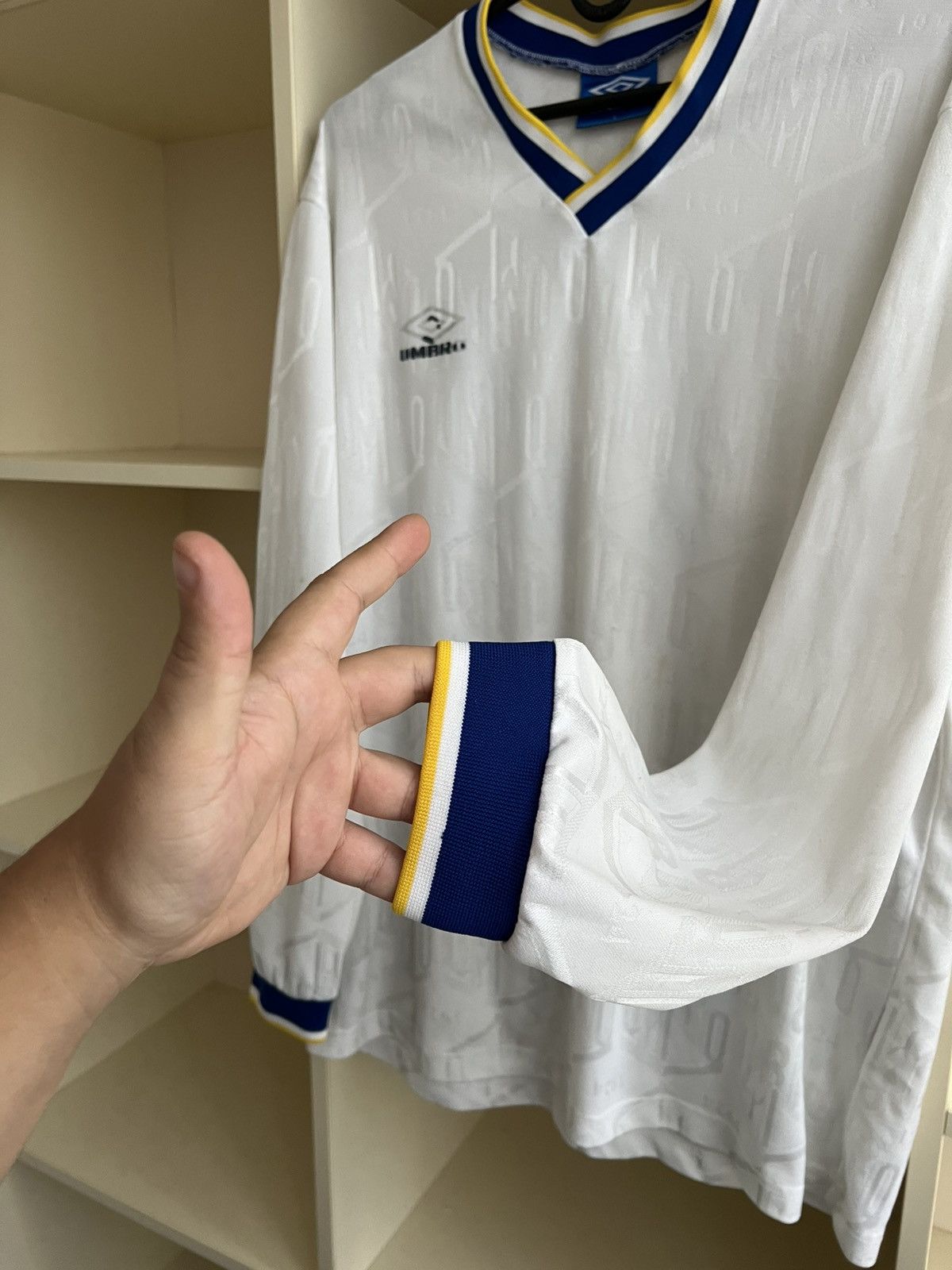Umbro Vintage 90s Umbro Jersey Football Long Sleeve Soccer Size L Size US L / EU 52-54 / 3 - 11 Thumbnail