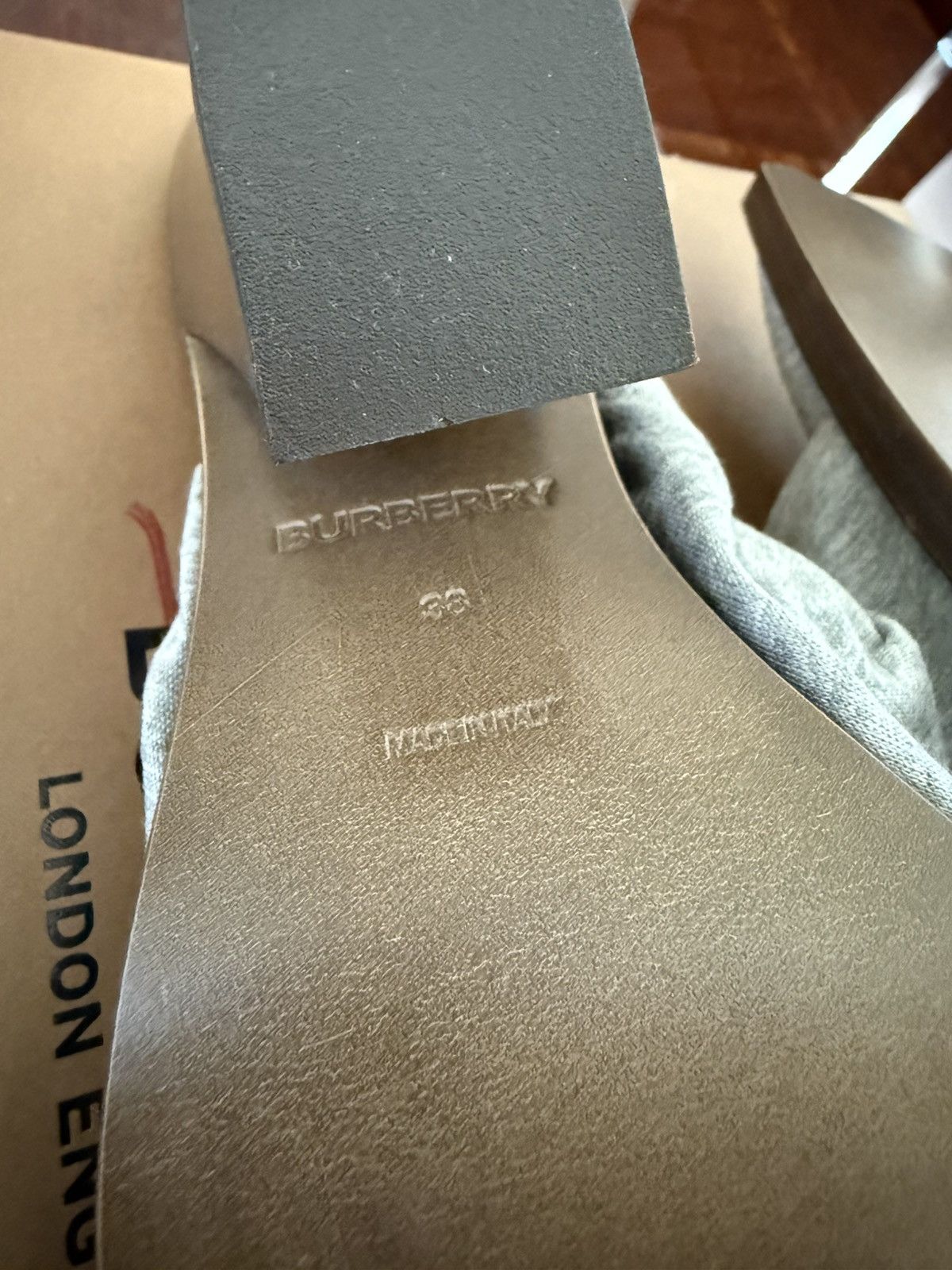 Burberry Burberry Heels Size US 8 / IT 38 - 8 Thumbnail