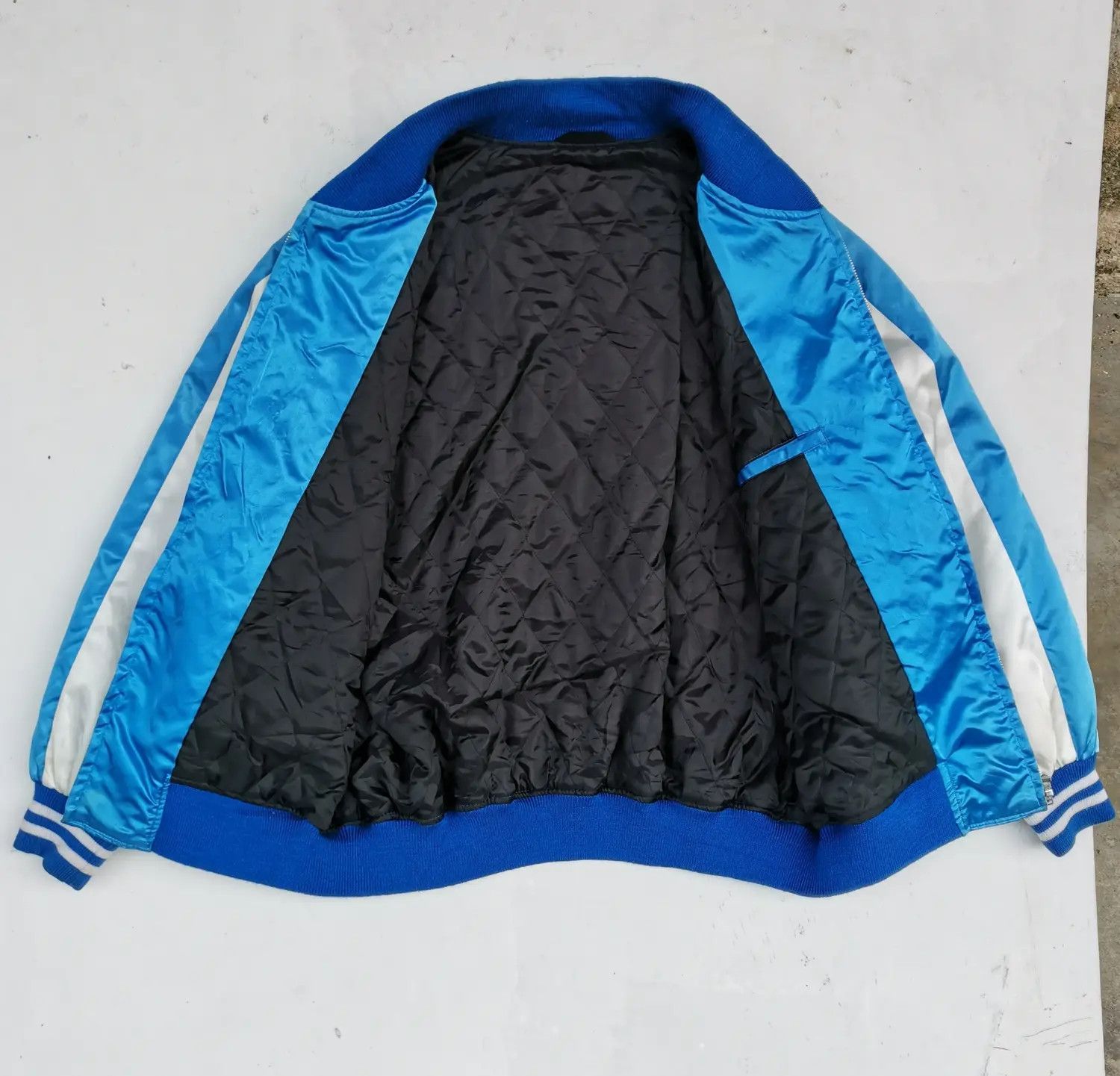 Japanese Brand Vintage!!! Sukajan Dragon Souvenir Embroidered Logo Jacket Size US L / EU 52-54 / 3 - 14 Thumbnail