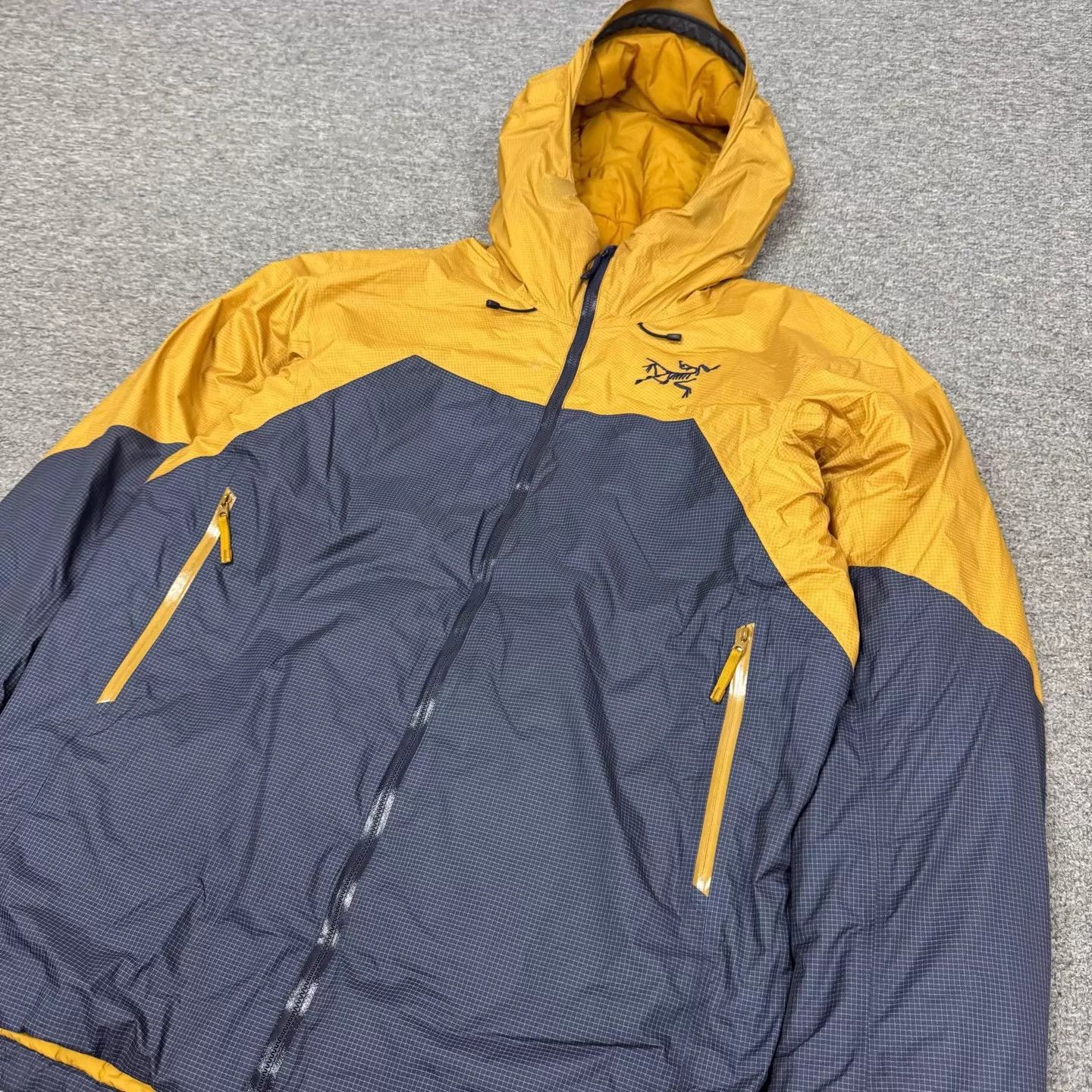 Arc'teryx Arcteryx Rush Insulated Yellow & Blue Colorblock M 99 New Size US M / EU 48-50 / 2 - 3 Thumbnail