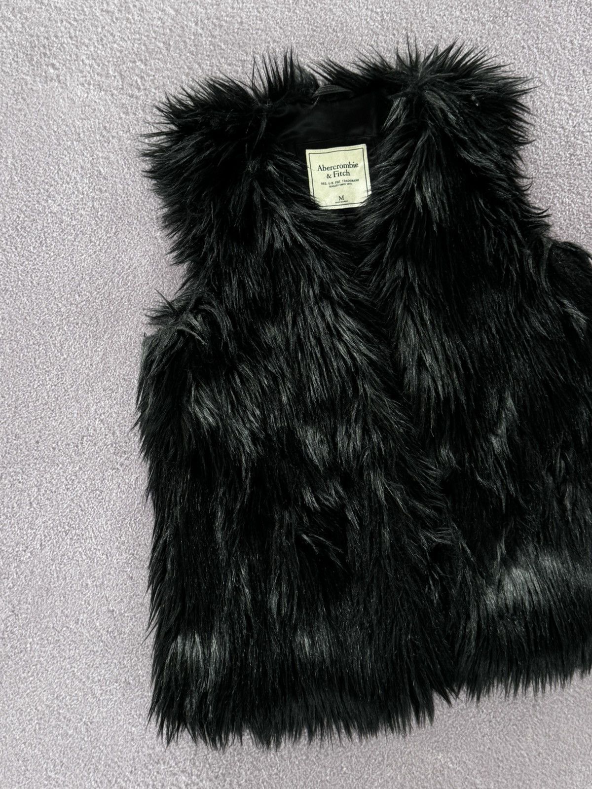 Hysteric Glamour Abercrombie & Fitch Glamour Y2K Faux Fur LGB Womens Vest Size M / US 6-8 / IT 42-44 - 4 Thumbnail