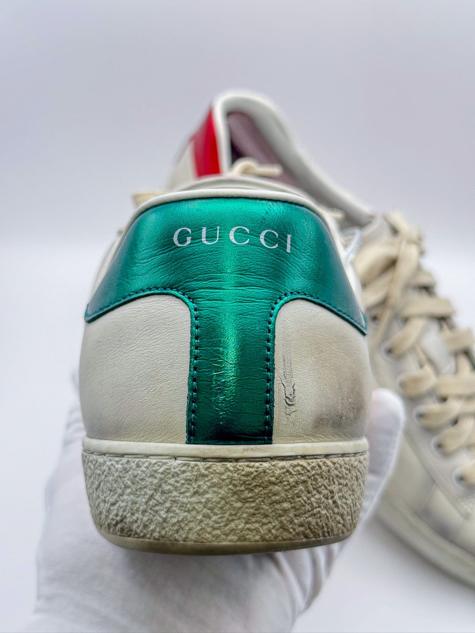 Gucci Gucci Ace Graffiti Logo Distressed White-Beige Leather Size US 10 / EU 43 - 5 Thumbnail