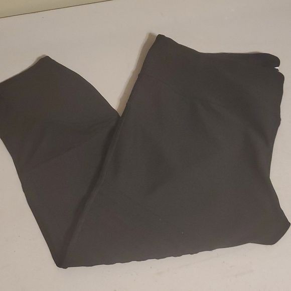 Avia Avia Black w Design and See-thru calf Sz. 2XL Leggings Size 38" / US 16 / IT 52 - 6 Thumbnail