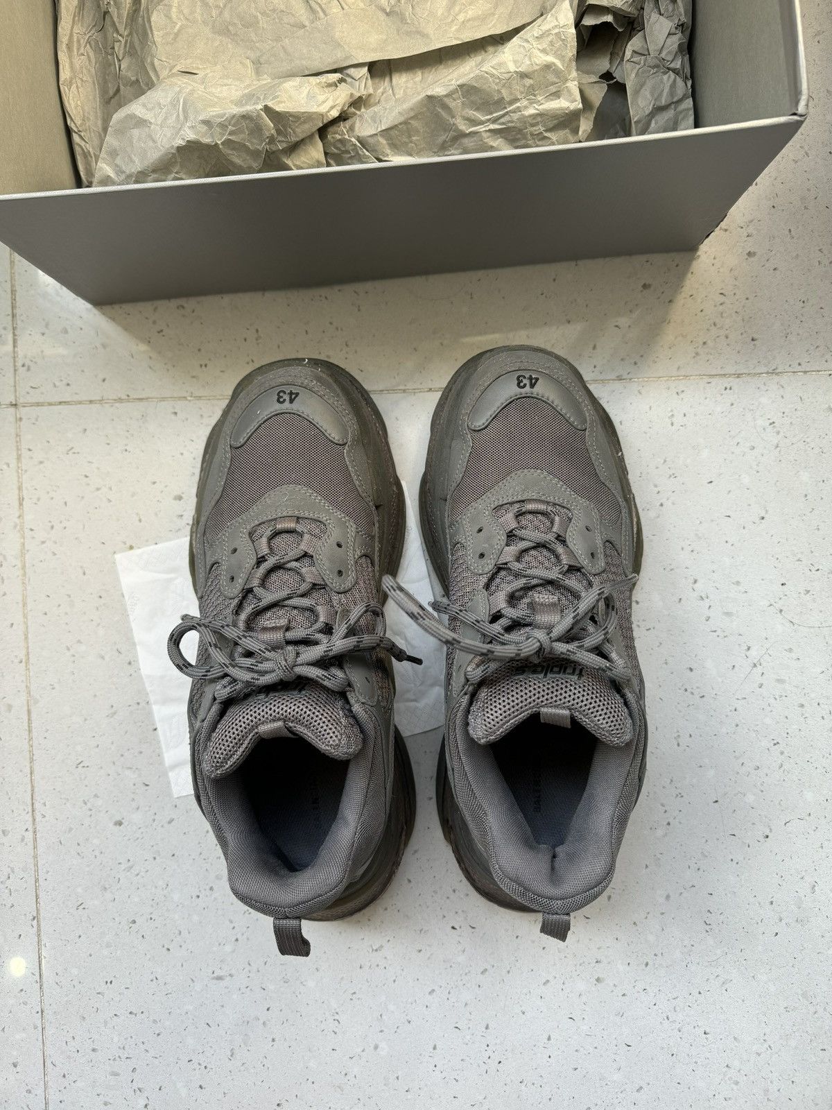 Balenciaga Balenciaga Triple S sneaker Size US 9 / EU 42 - 18 Thumbnail
