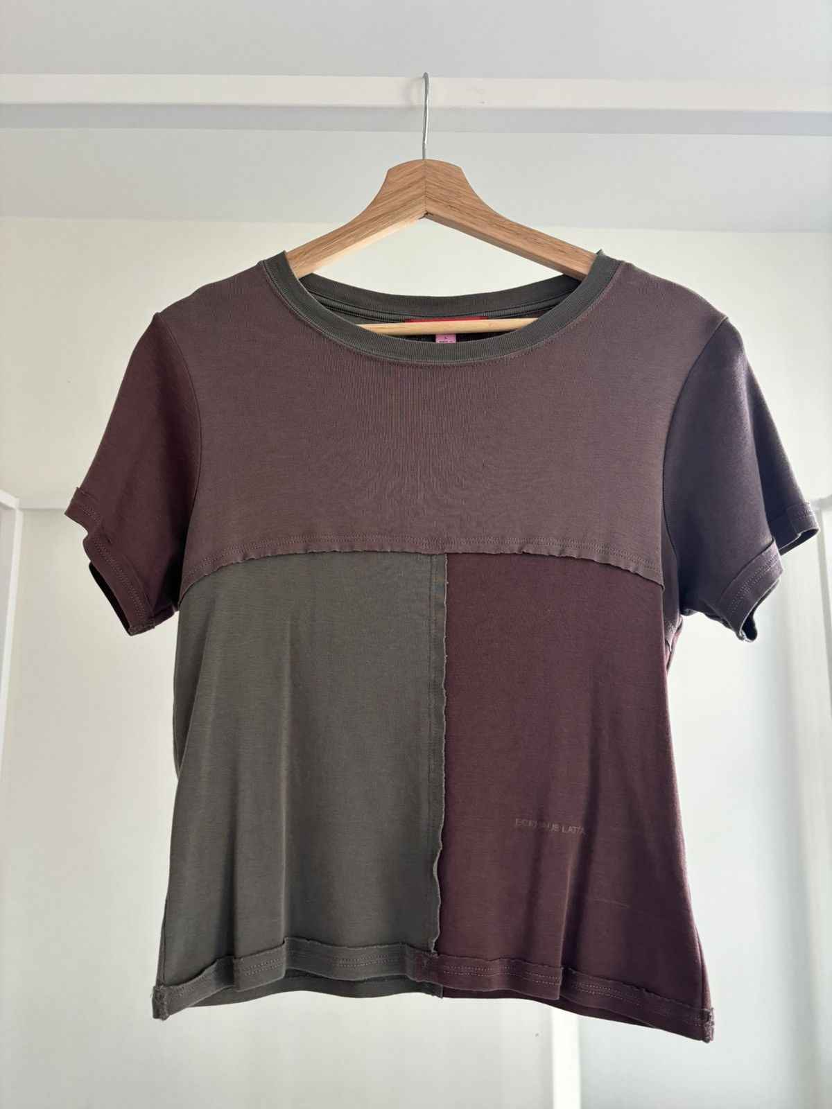 Eckhaus Latta Unisex Lapped Baby Tee - Green/maroon