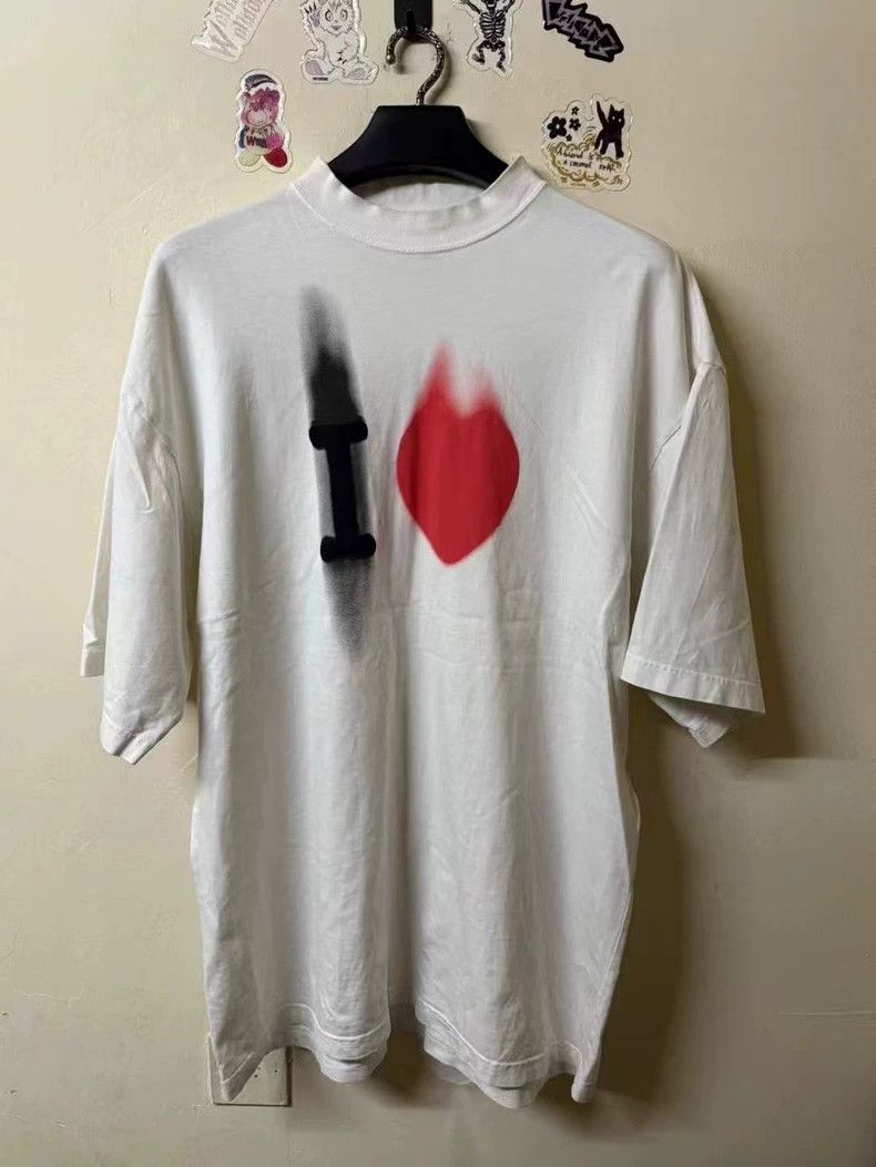 Balenciaga Balenciaga Love short sleeve valentine's day limit Size US XS / EU 42 / 0 - 1 Thumbnail