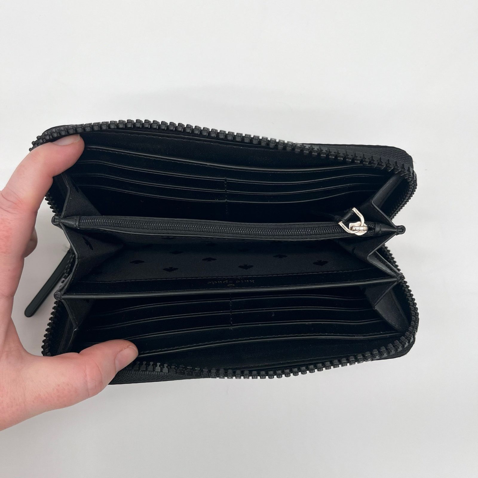 Kate Spade KATE SPADE NWOT Nylon Zip-Around Long Wallet, RETAILS $198 Size ONE SIZE - 6 Thumbnail