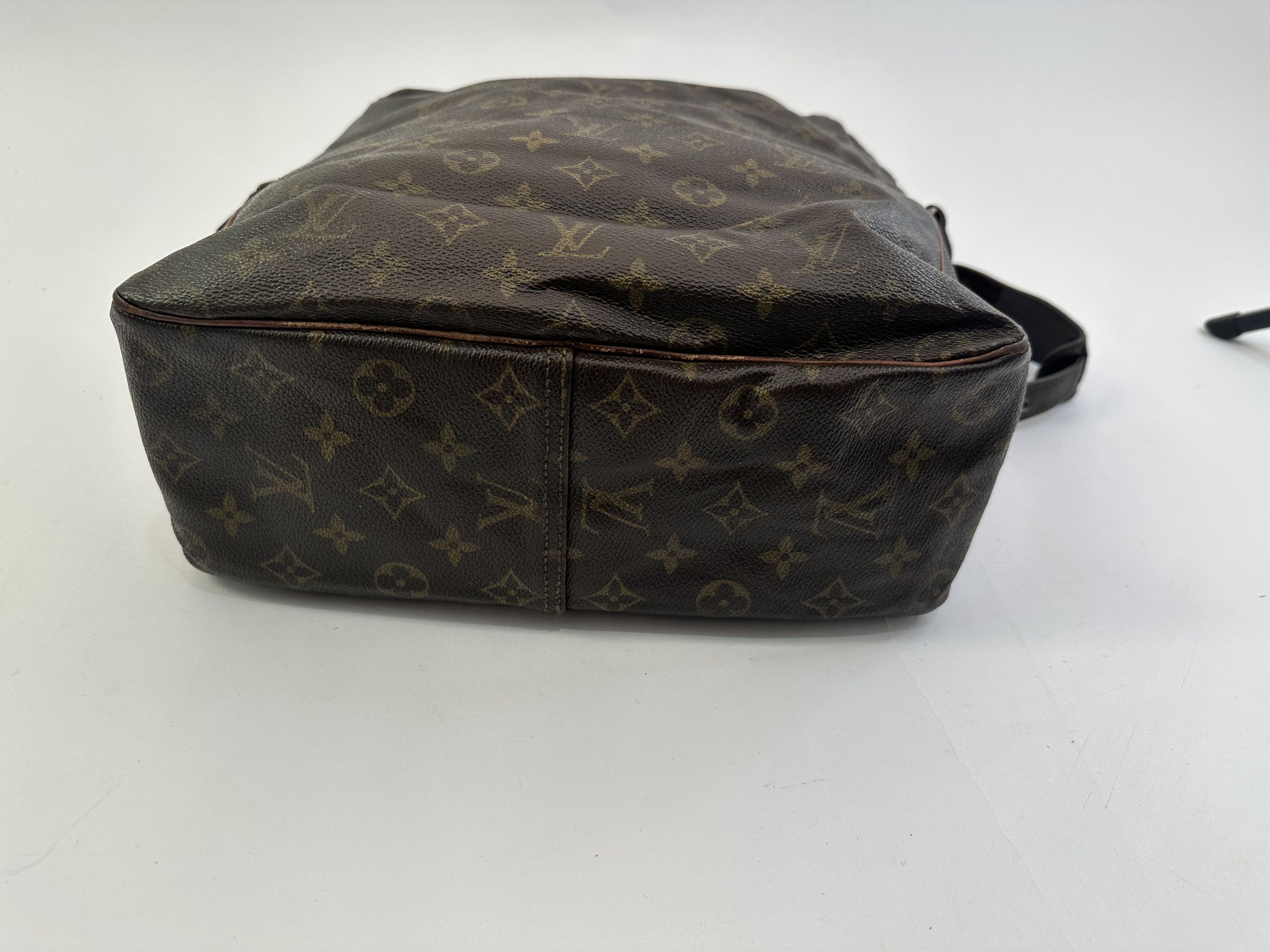 Louis Vuitton × Vintage Louis Vuitton Vintage Monogram Canvas Marceau GM Messenger Size ONE SIZE - 3 Thumbnail