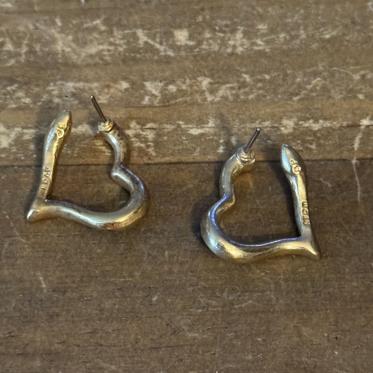 Vintage Vintage Avon gold tone rhinestone heart post earrings Size ONE SIZE - 5 Thumbnail
