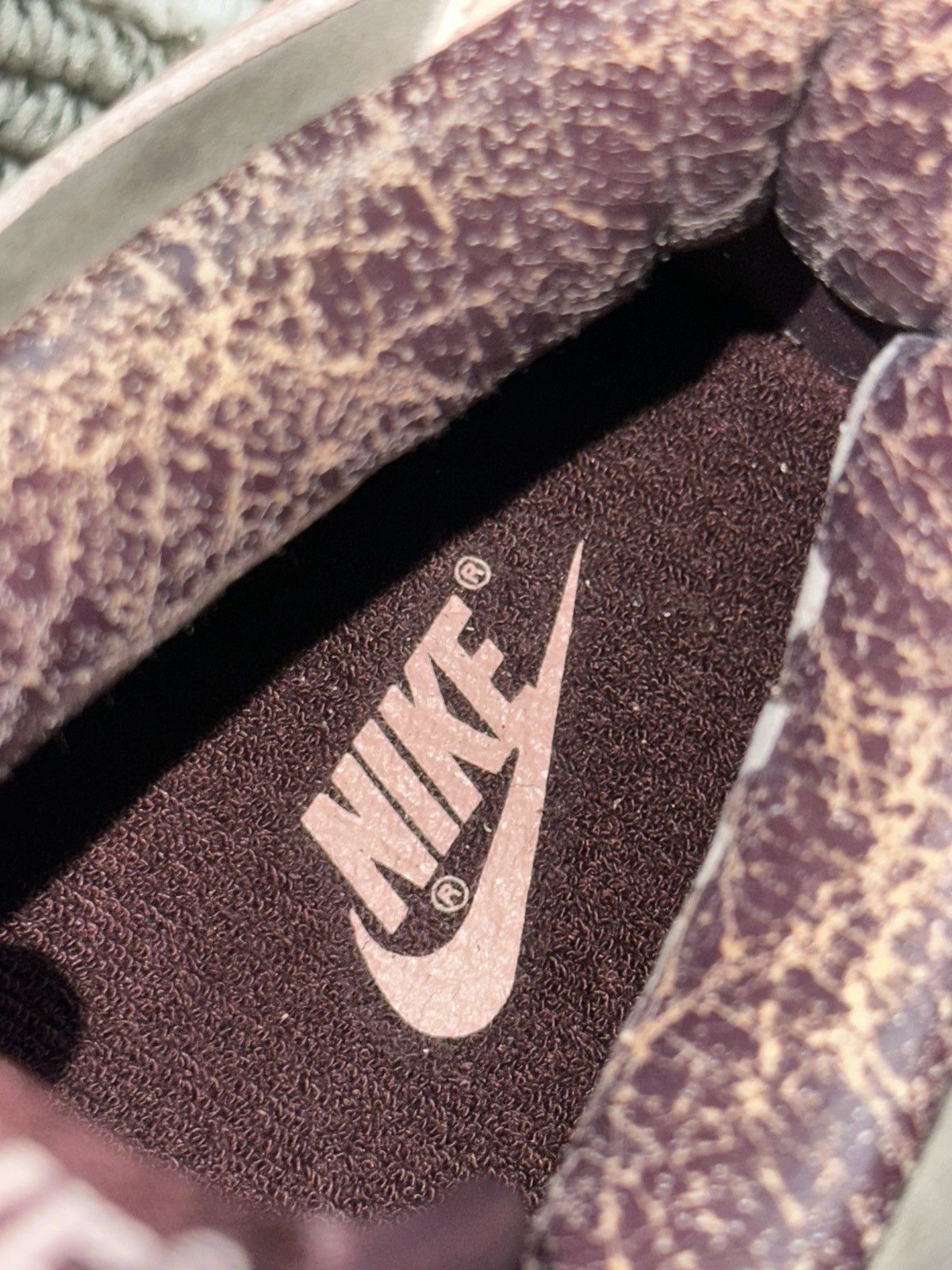 Nike 2002 Nike Dunk Low “Undefeated Splatter”—— (1 out of 24 F&F) Size US 12 / EU 45 - 8 Thumbnail