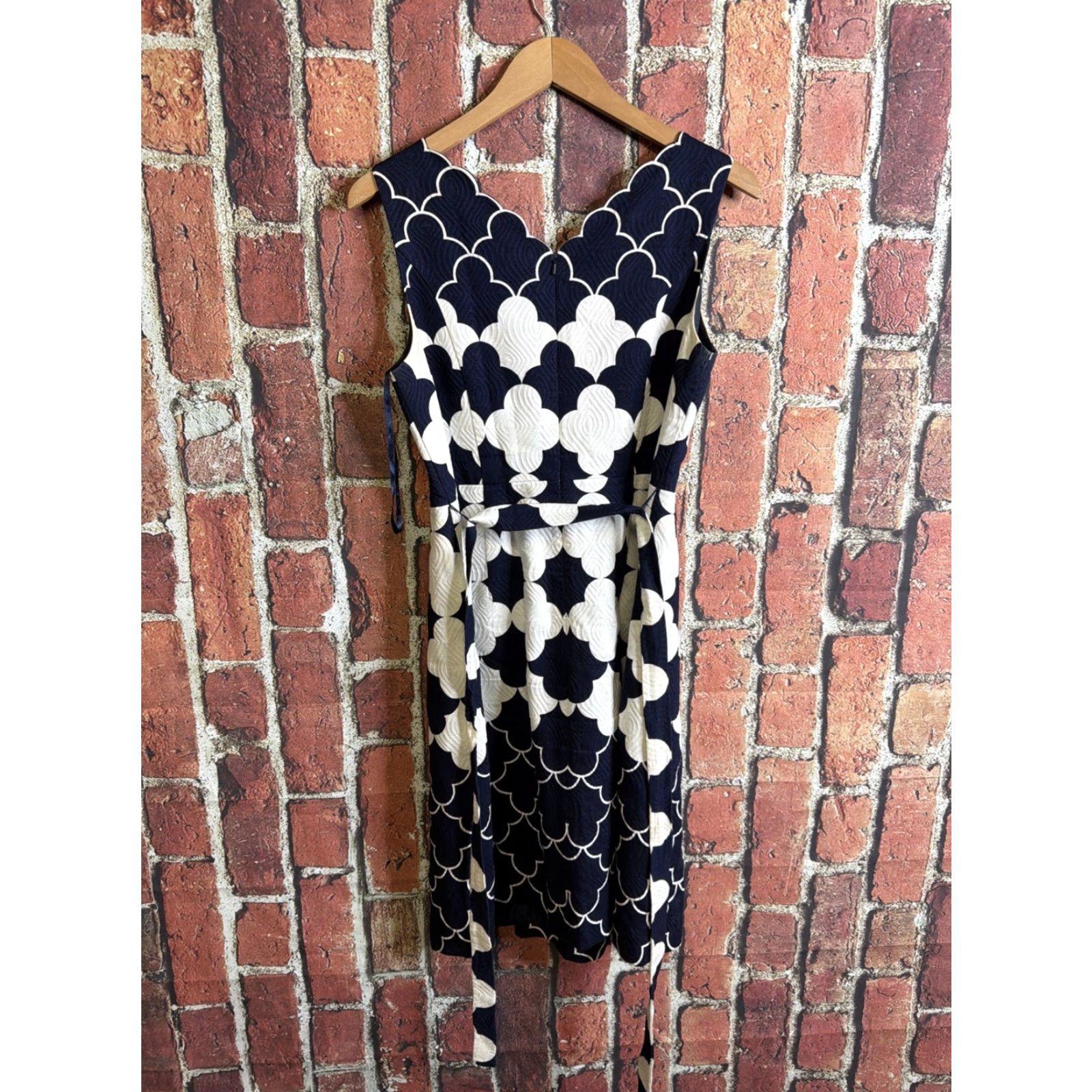 Talbots Talbots Dress Womens 8P Plus Navy Blue White Scallop Print A-Line Knee Length V-Neck Belted Lined Pockets Size M / US 6-8 / IT 42-44 - 3 Thumbnail