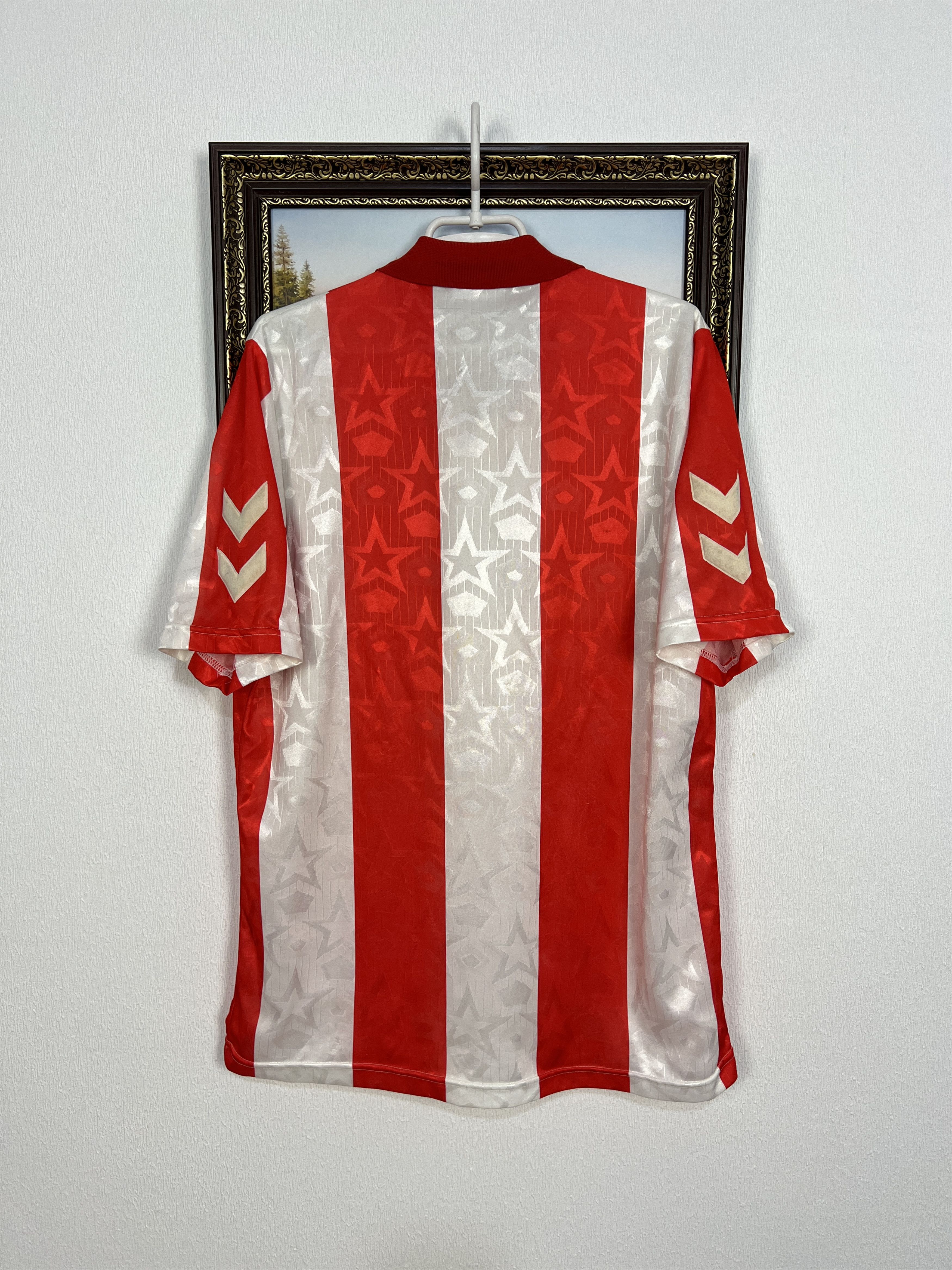 Hummel Red Star Belgrade 1992 Home Football Shirt Crvena Zvezda Size US L / EU 52-54 / 3 - 14 Thumbnail