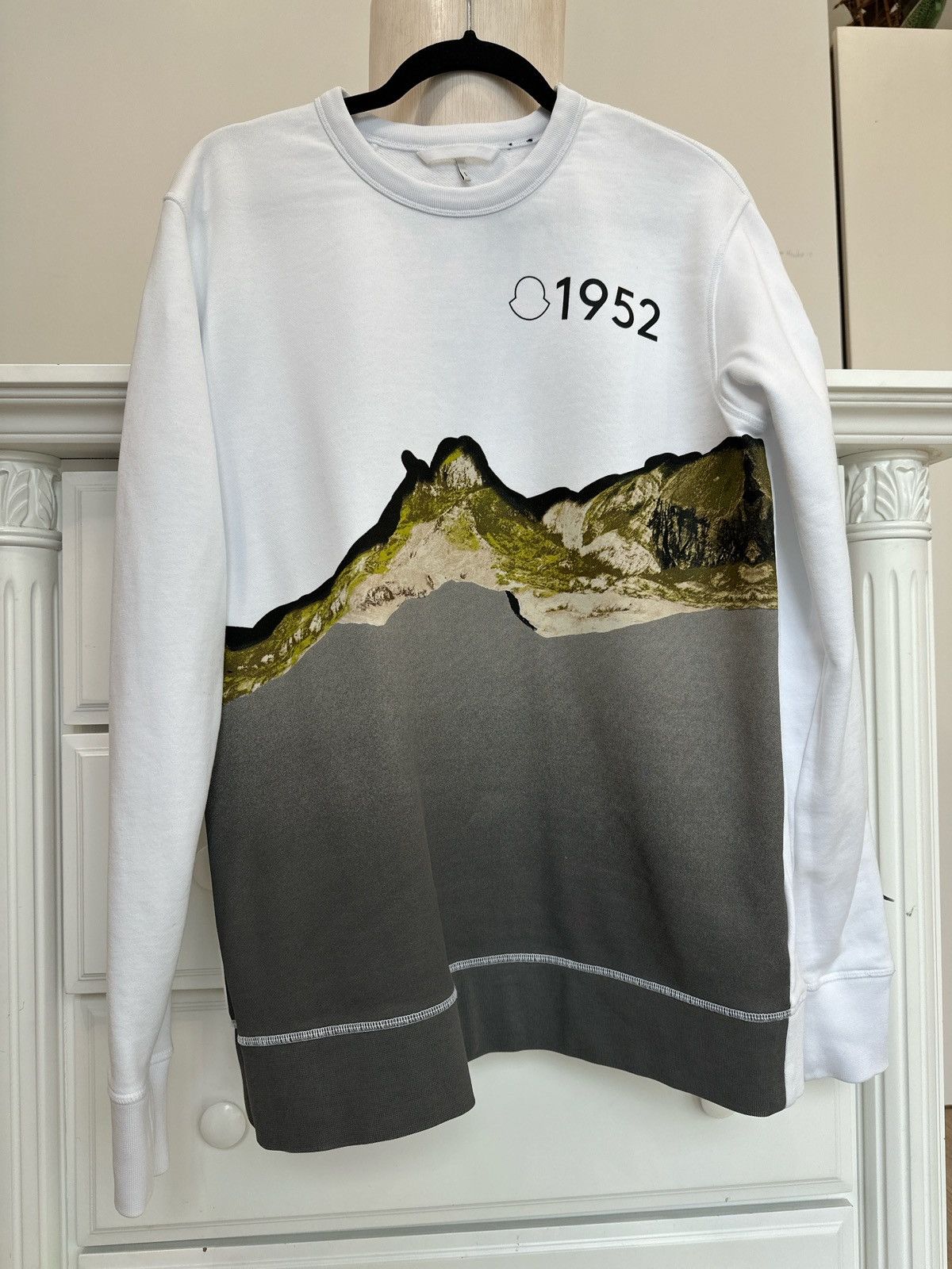 Moncler 🏔 MONCLER GENIUS 1952 Graphic Sweatshirt – Size L Size US L / EU 52-54 / 3 - 23 Thumbnail