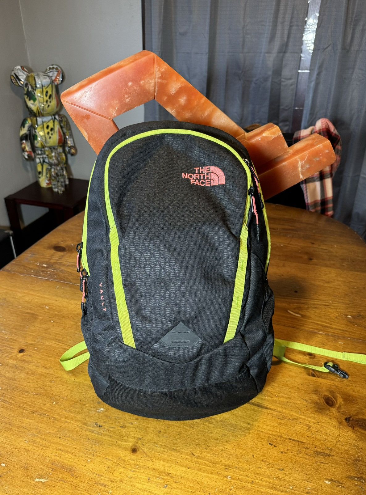 The North Face The North Face Vault Backpack Size ONE SIZE - 1 Thumbnail