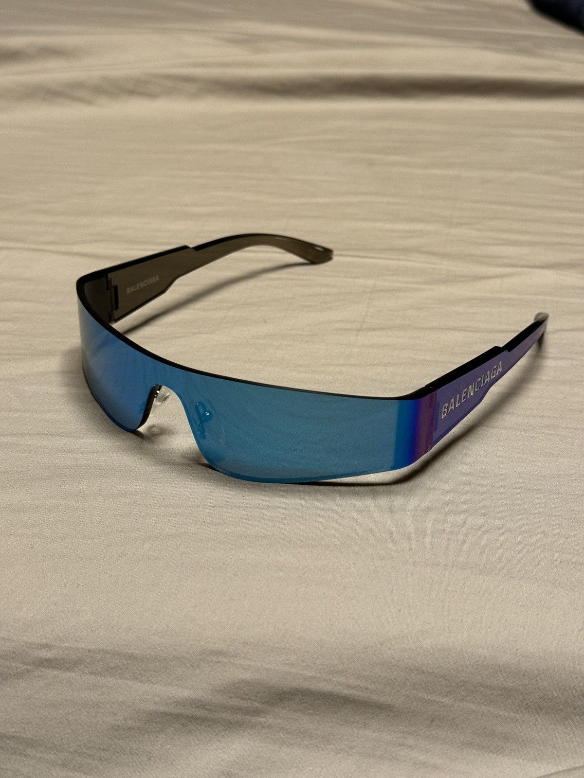 image of Balenciaga Shield Sunglasses Bb0041S in Blue, Women's