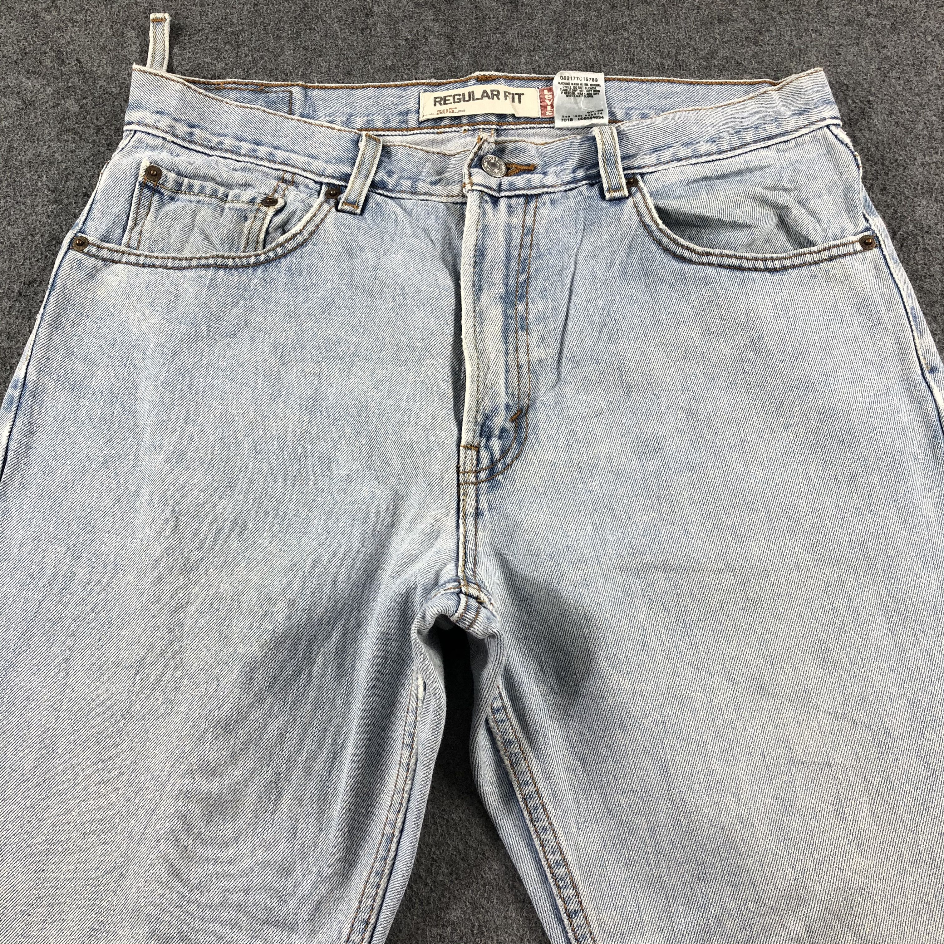 Levi's Vintage Light Wash Levis 505 Jeans-J2469 Size US 34 / EU 50 - 3 Thumbnail