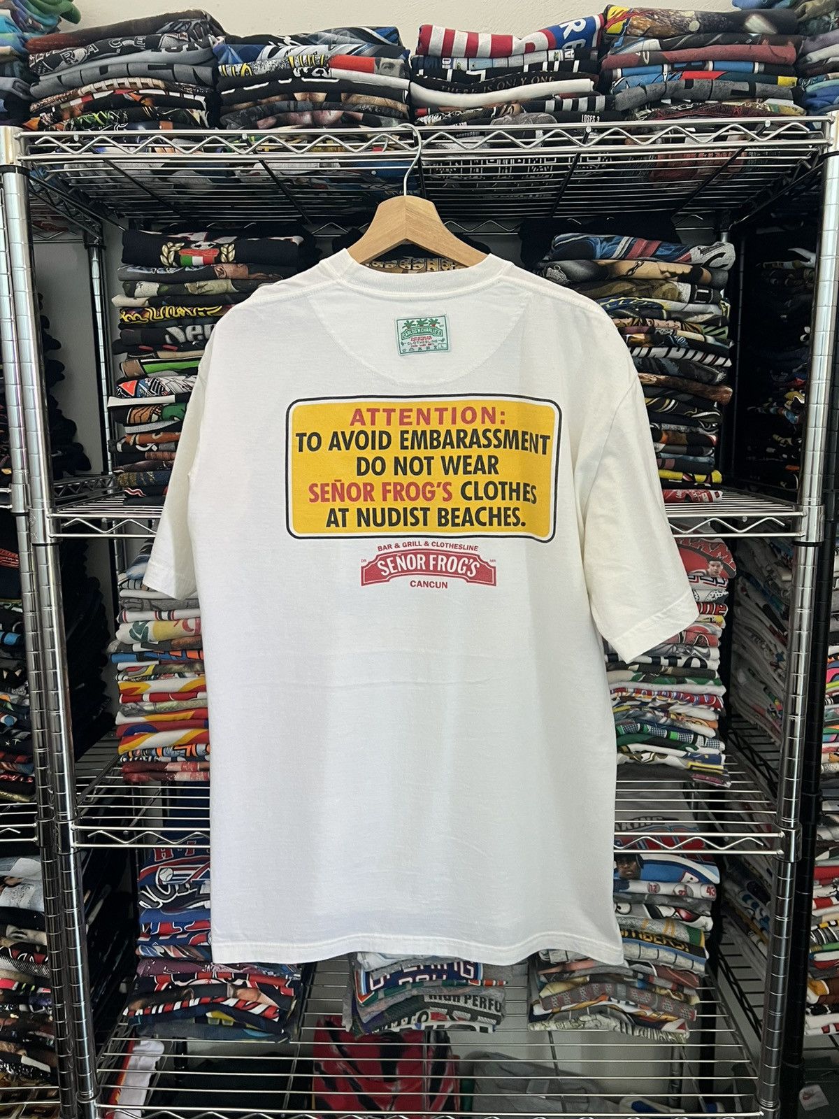 Mexicana 90s Carlos N Charlie’s Señor Frog’s Naked Nude Tee Size US XL / EU 56 / 4 - 2 Thumbnail