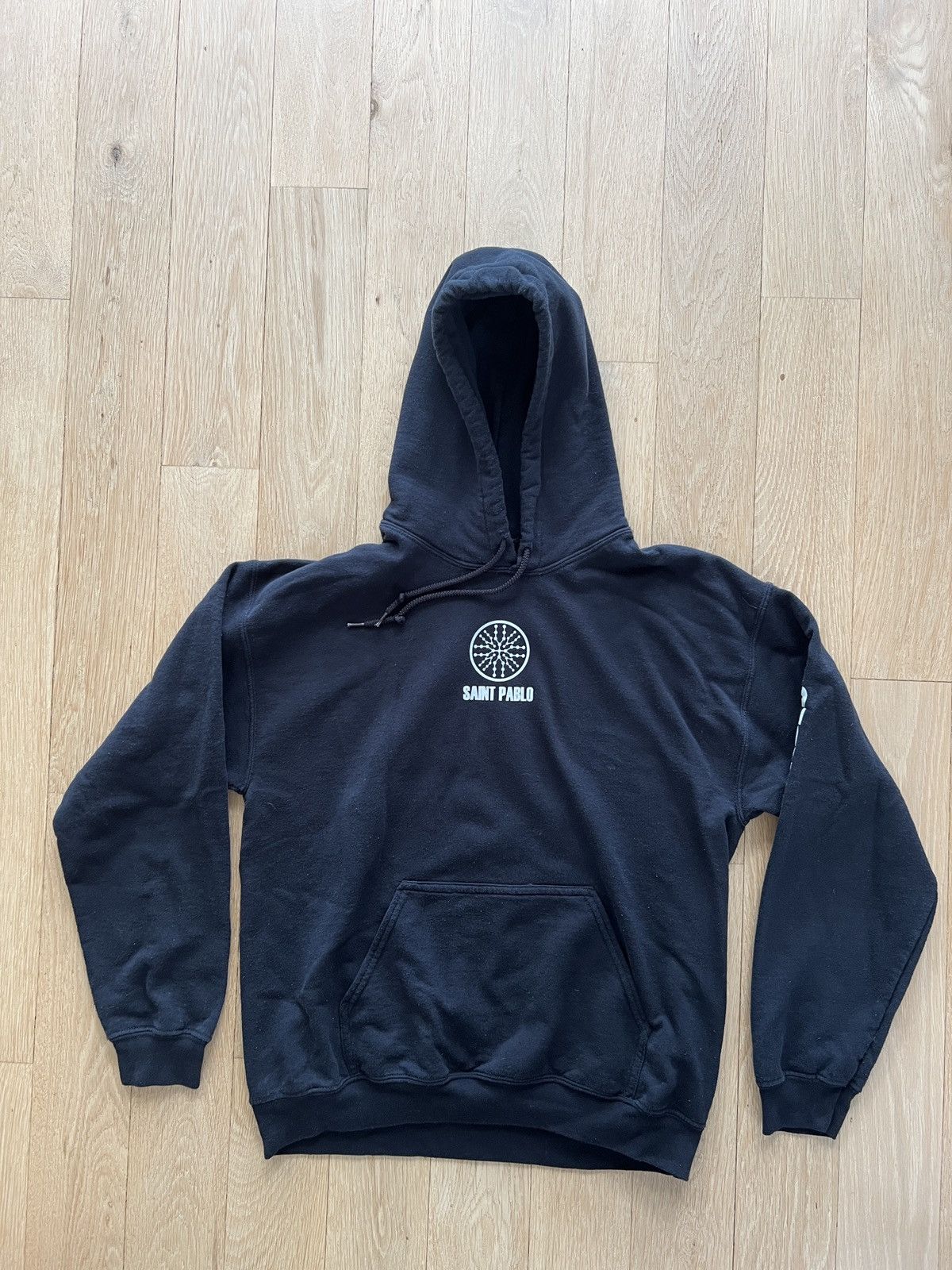 Kanye West Saint Pablo tour Size US M / EU 48-50 / 2 - 1 Thumbnail