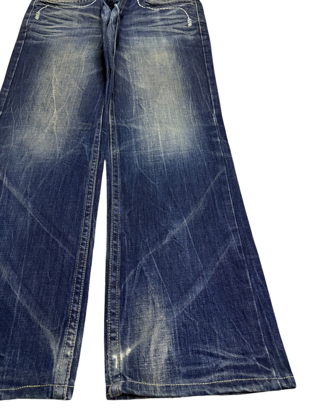 Japanese Brand Vintage Japanese Brand Mud Wash Baggy Jeans Size US 33 - 7 Thumbnail