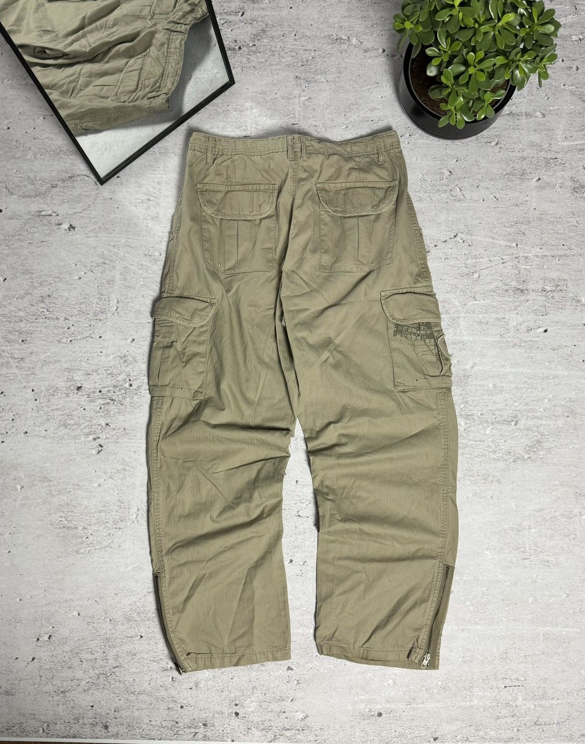 90s Oakley Vintage Cargo Baggy Multipocket Parachute Pants