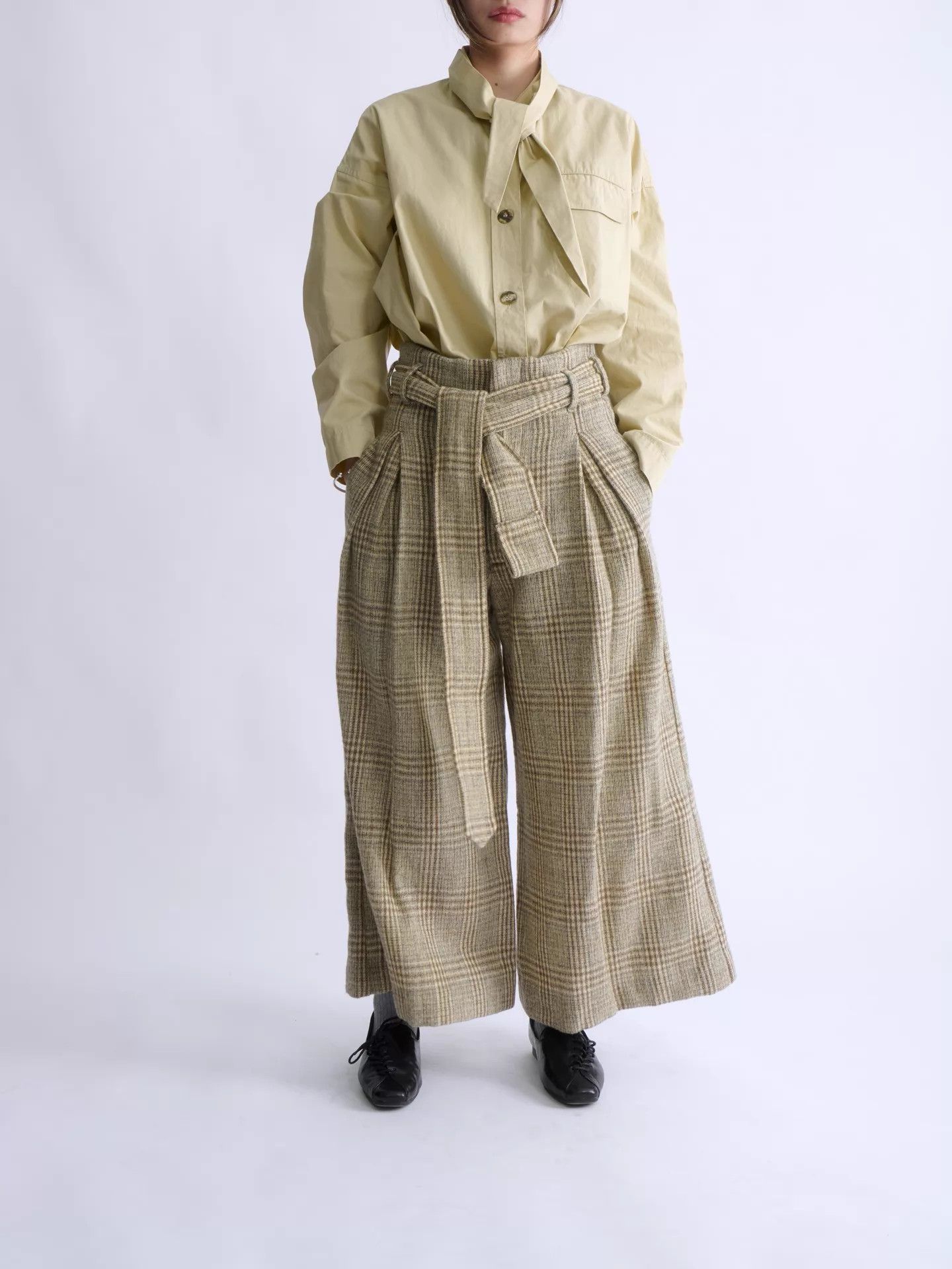 Vivienne Westwood Vivienne Westwood Hi-Waist Belted Check W-Leg Wool Trousers Size 26" / US 2 / IT 38 - 2 Thumbnail