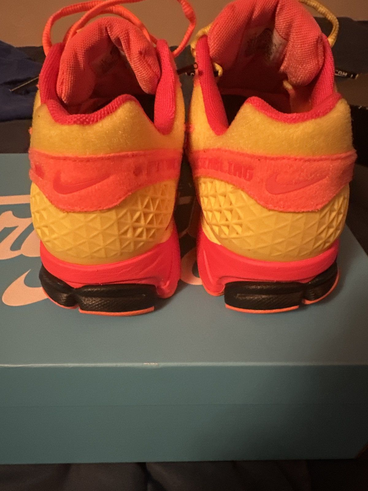 Nike Nike Air Vomero 5 Doernbecher 2023 Size US 11 / EU 44 - 4 Thumbnail