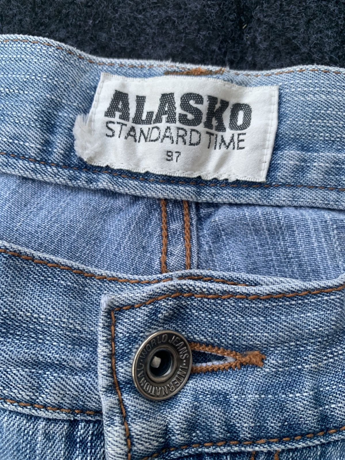 Japanese Brand Baggy Alasko surf style. Size US 36 / EU 52 - 7 Thumbnail