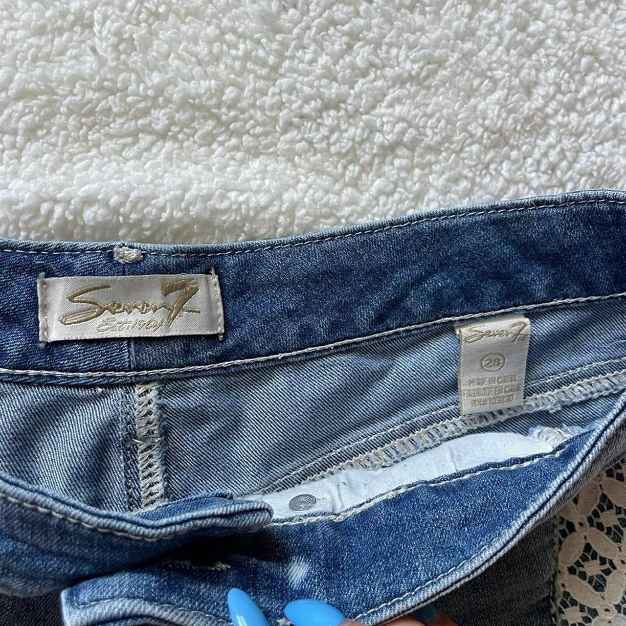 Seven 7 Seven7 denim mini shorts with lacy details Size 31" - 2 Thumbnail