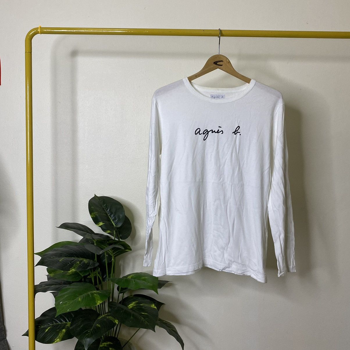 Designer × agnes b. Agnes B Minimalist Script LS T Shirt Size US S / EU 44-46 / 1 - 1 Thumbnail