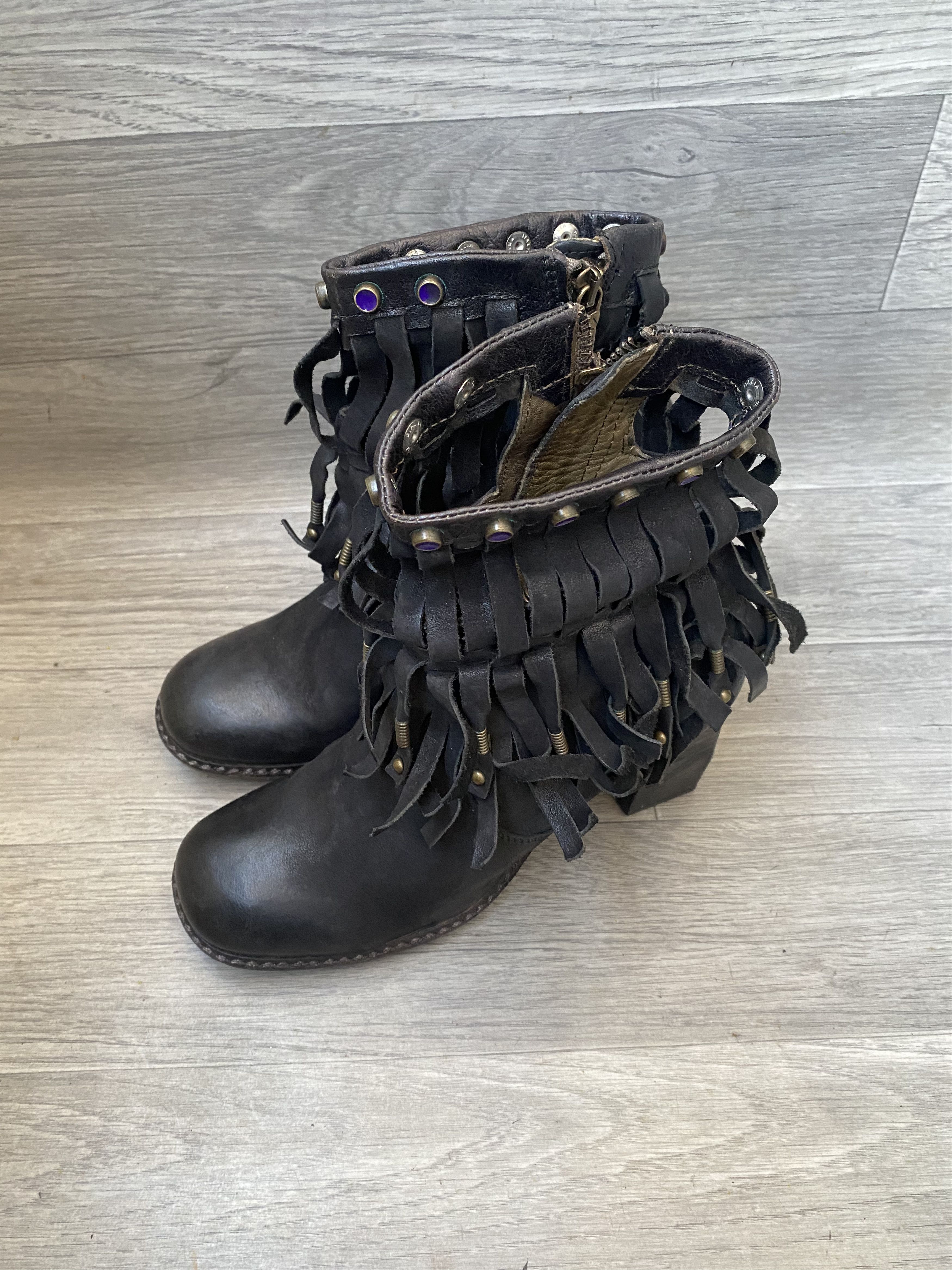A.S.98 A.s.98 studded western zipper heel boots sz 38 Size US 8 / IT 38 - 1 Thumbnail