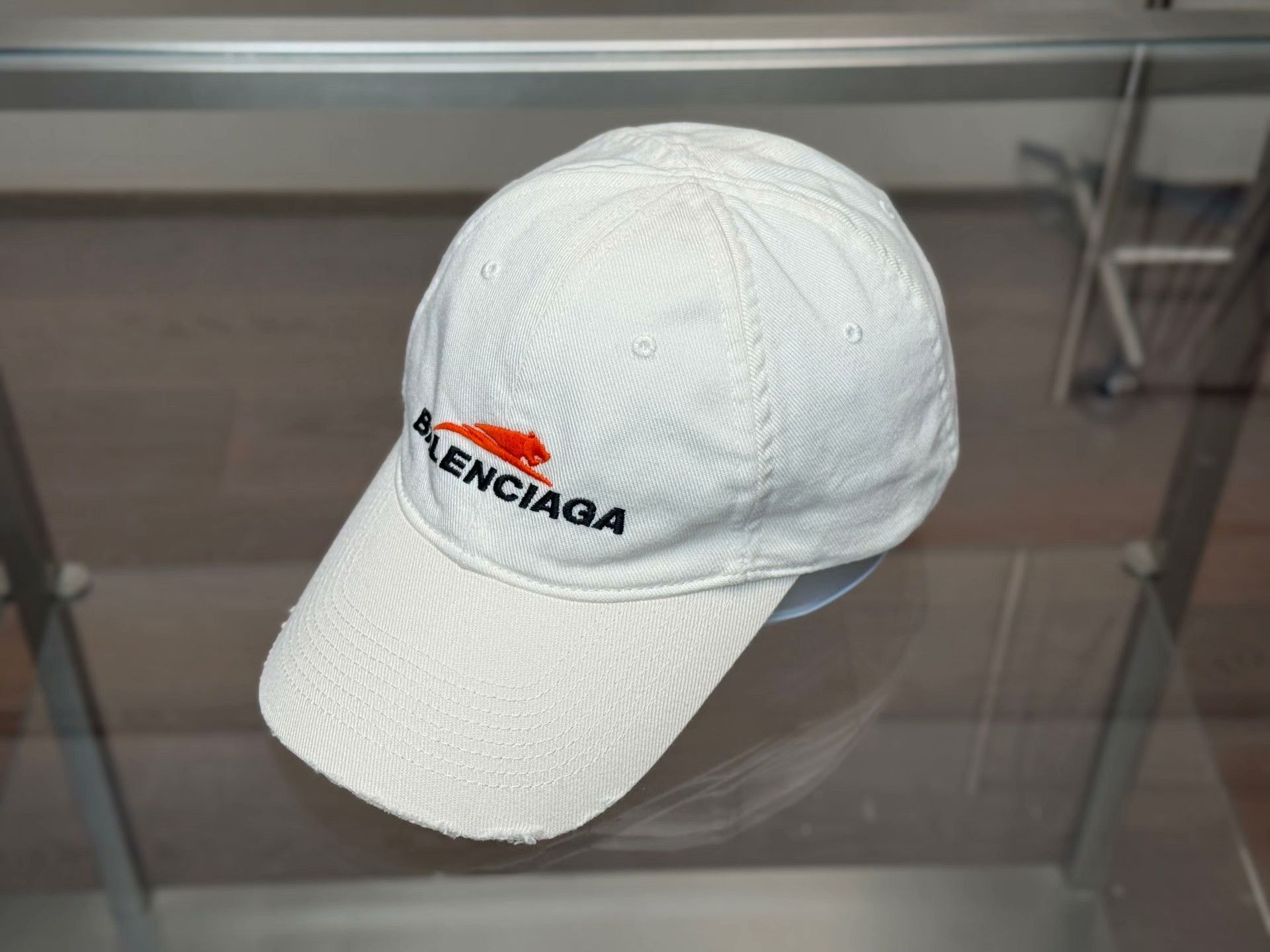 Balenciaga Balenciaga Limited Embroidered Hat L Men Size ONE SIZE - 1 Thumbnail