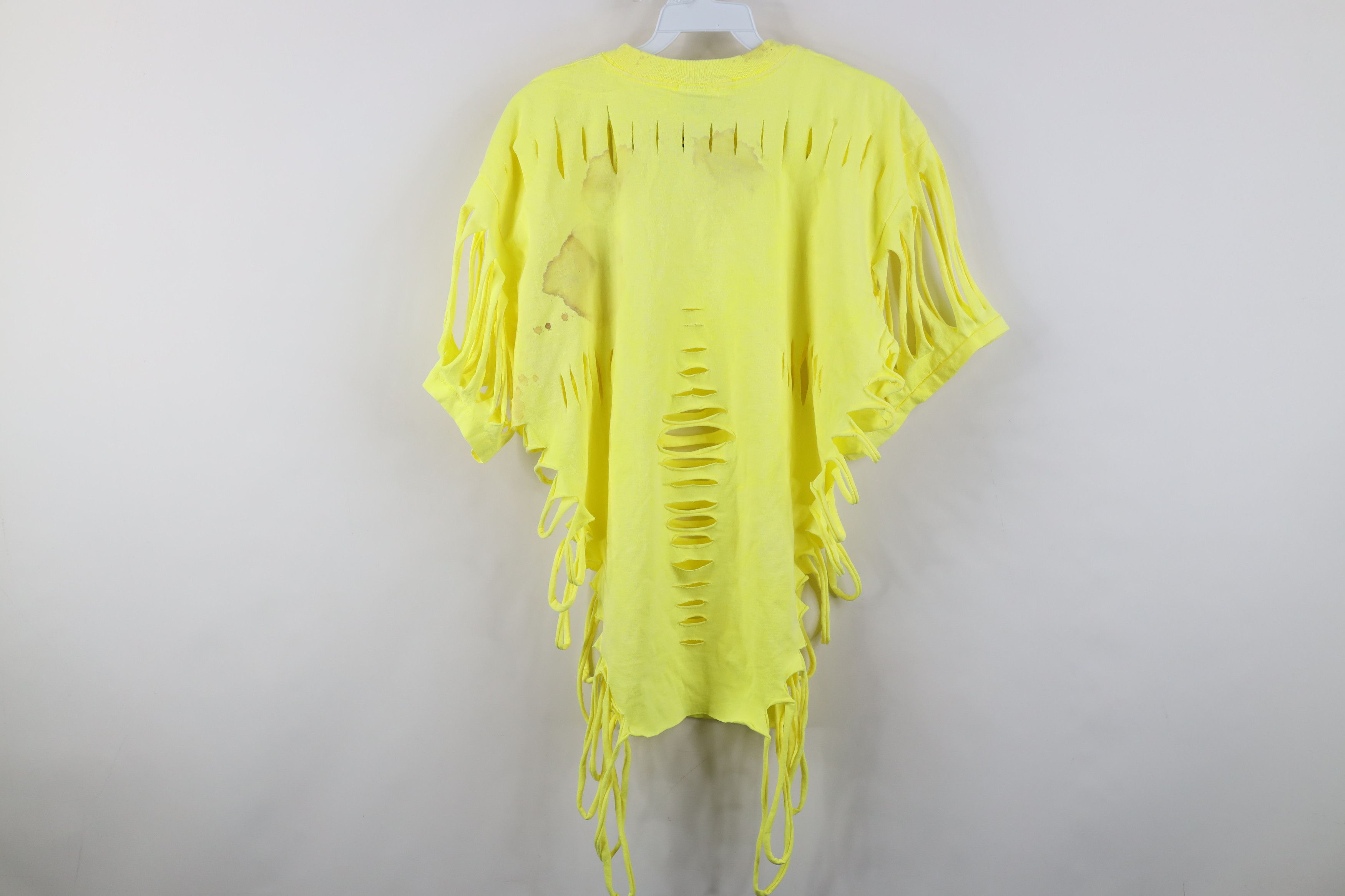 Vintage Deadstock Vintage 90s Streetwear Beach T-Shirt Yellow USA Size XL / US 12-14 / IT 48-50 - 14 Thumbnail